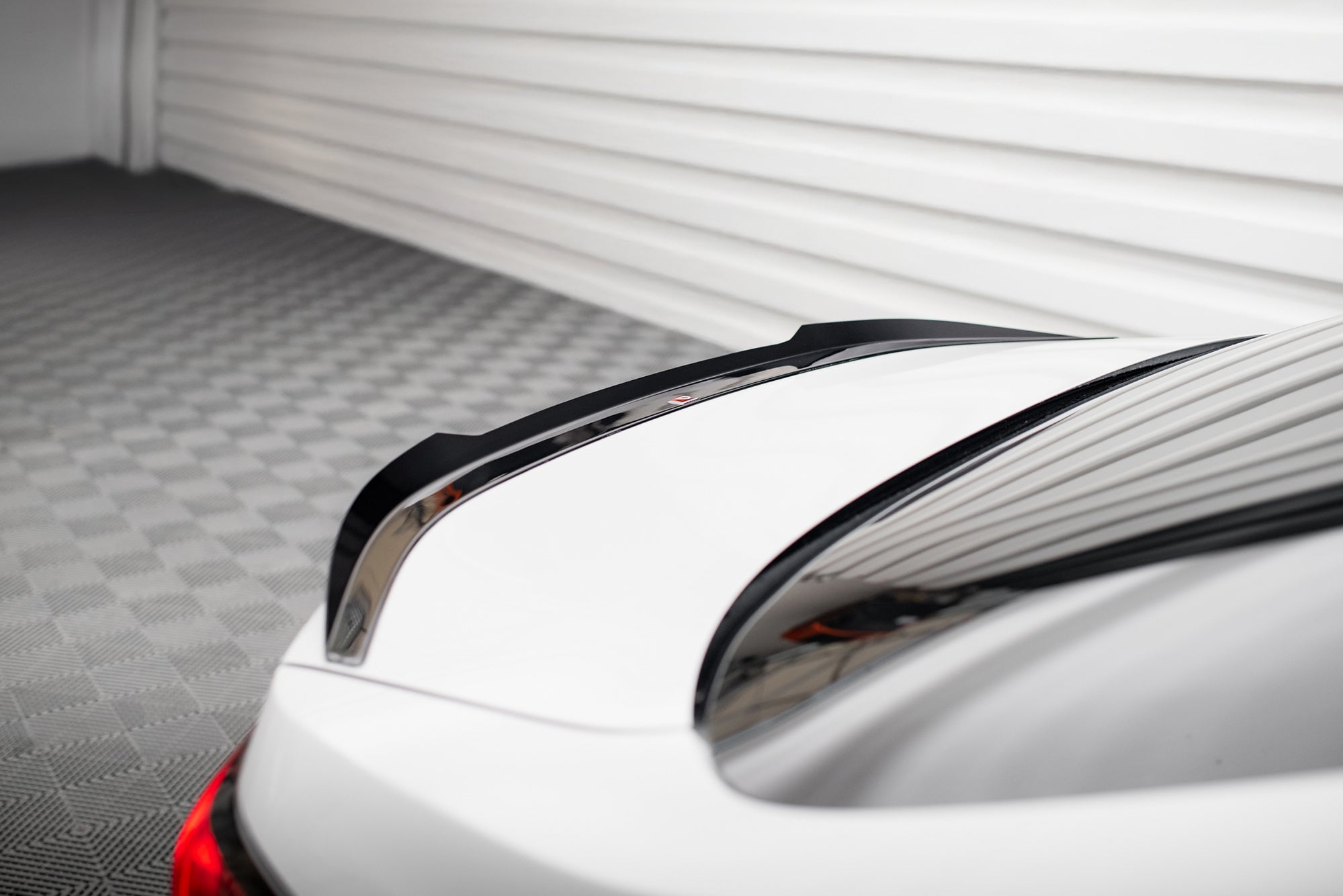 Maxton Design Extensión de alerón para Toyota Corolla Mk12 Sedan - imagen 2