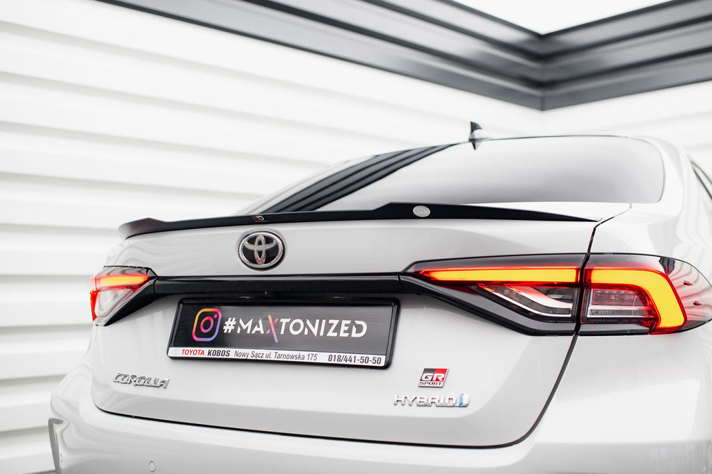 Maxton Design Extensión de alerón para Toyota Corolla Mk12 Sedan - imagen 1