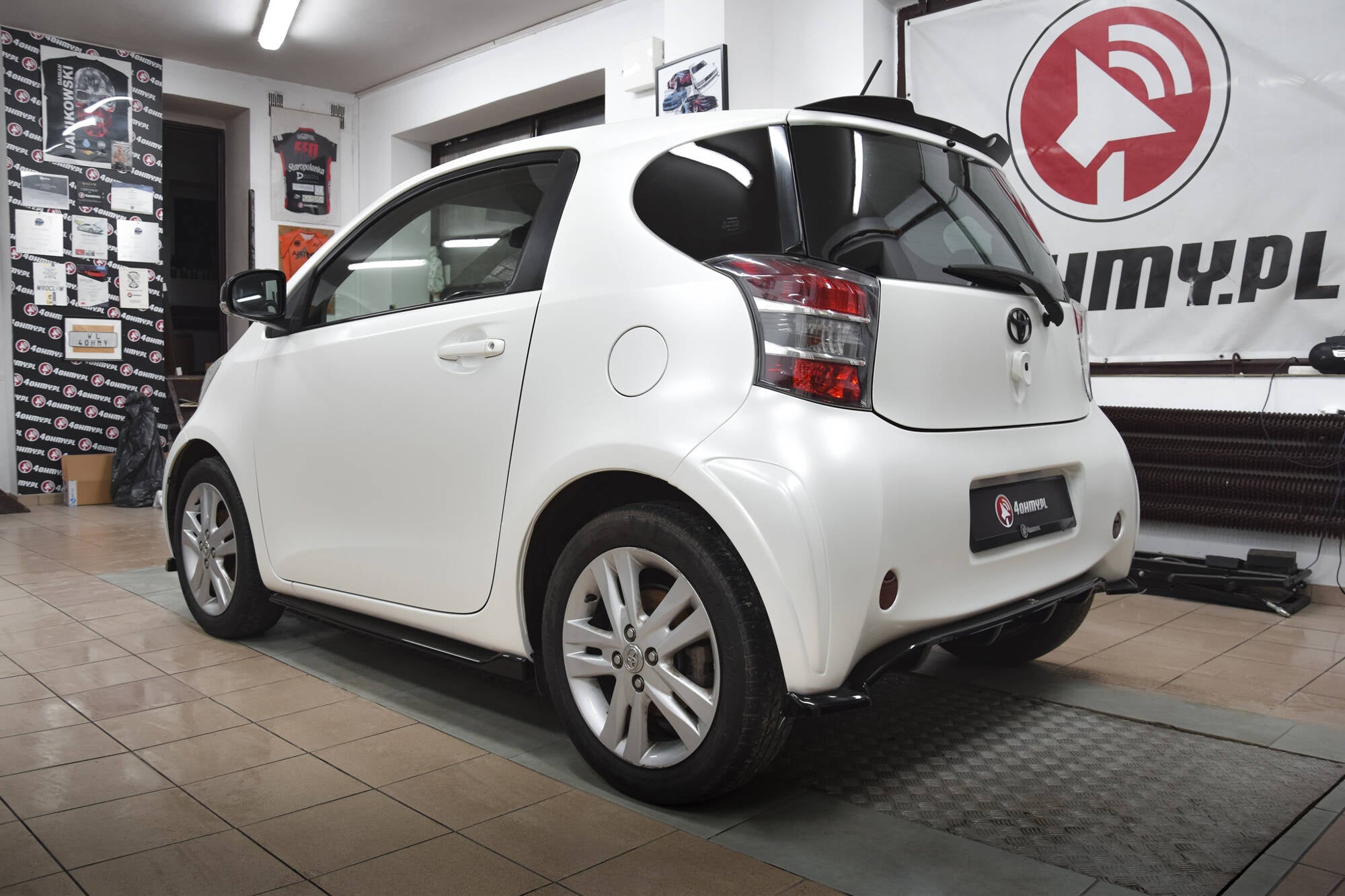 Maxton Design Extensión de alerón para Toyota IQ - imagen 3