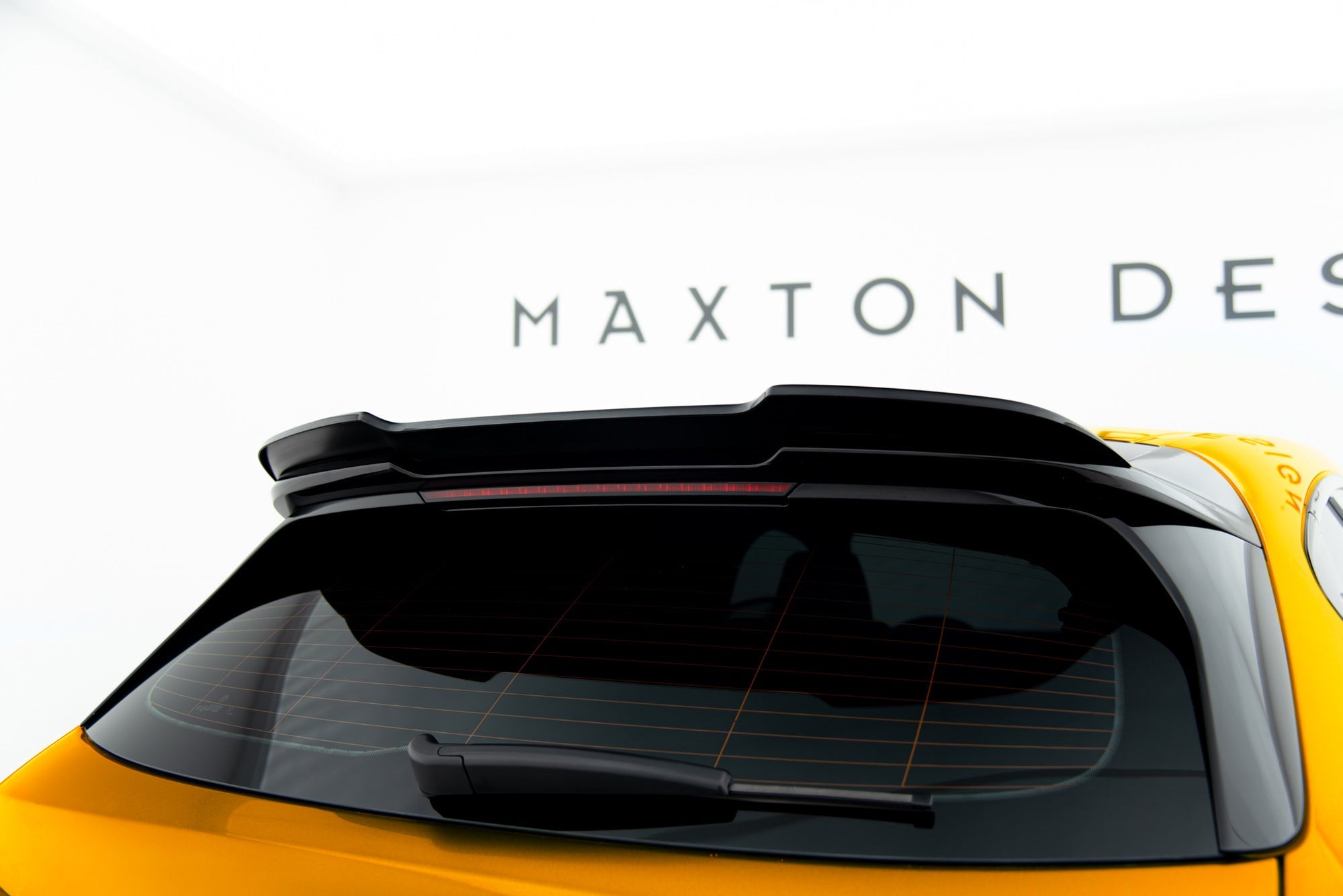 Maxton Design Extensión de alerón V.1 para BMW 1 M-Pack F70 - imagen 1