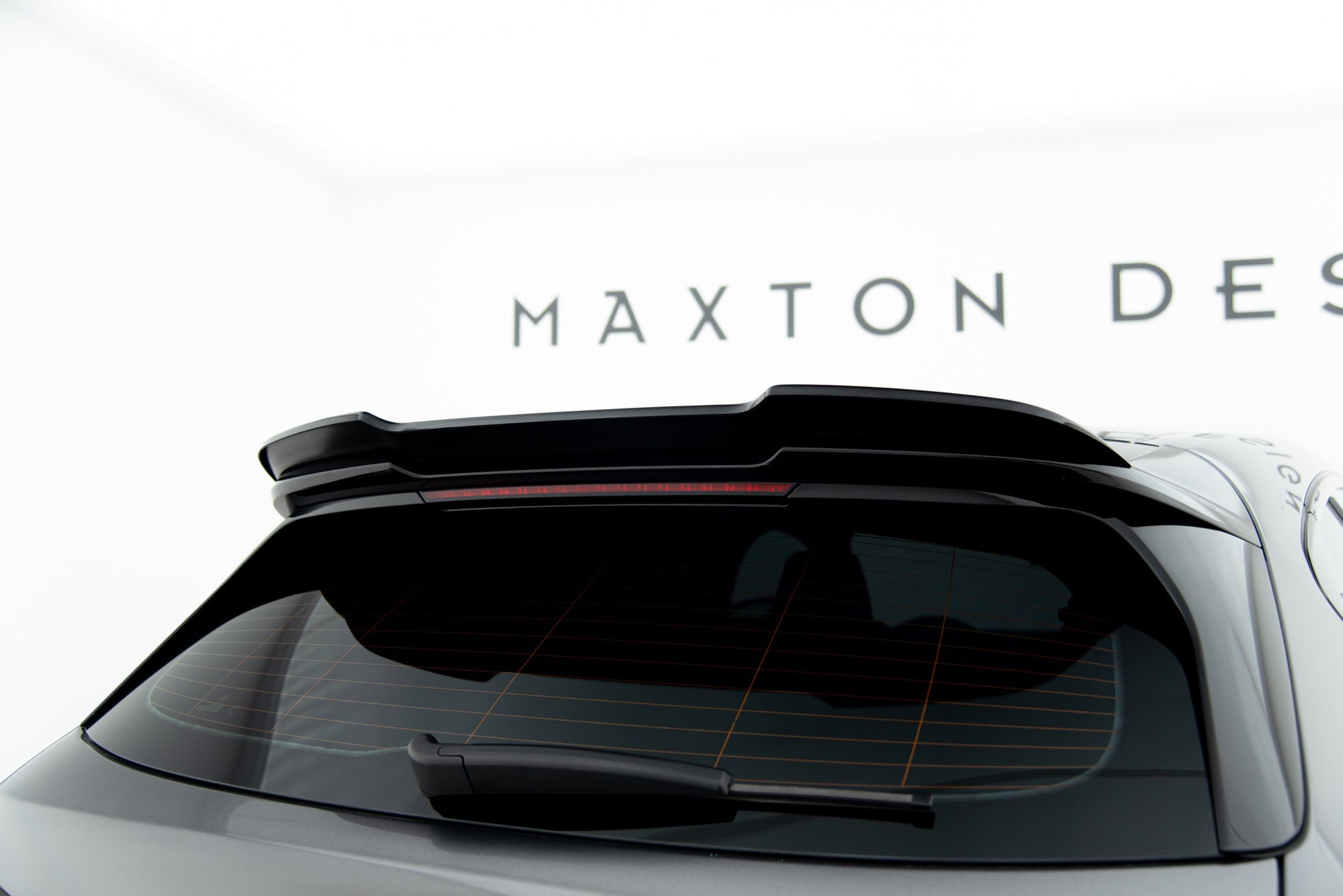 Maxton Design Extensión de alerón V.1 para BMW M135i F70 - imagen 1
