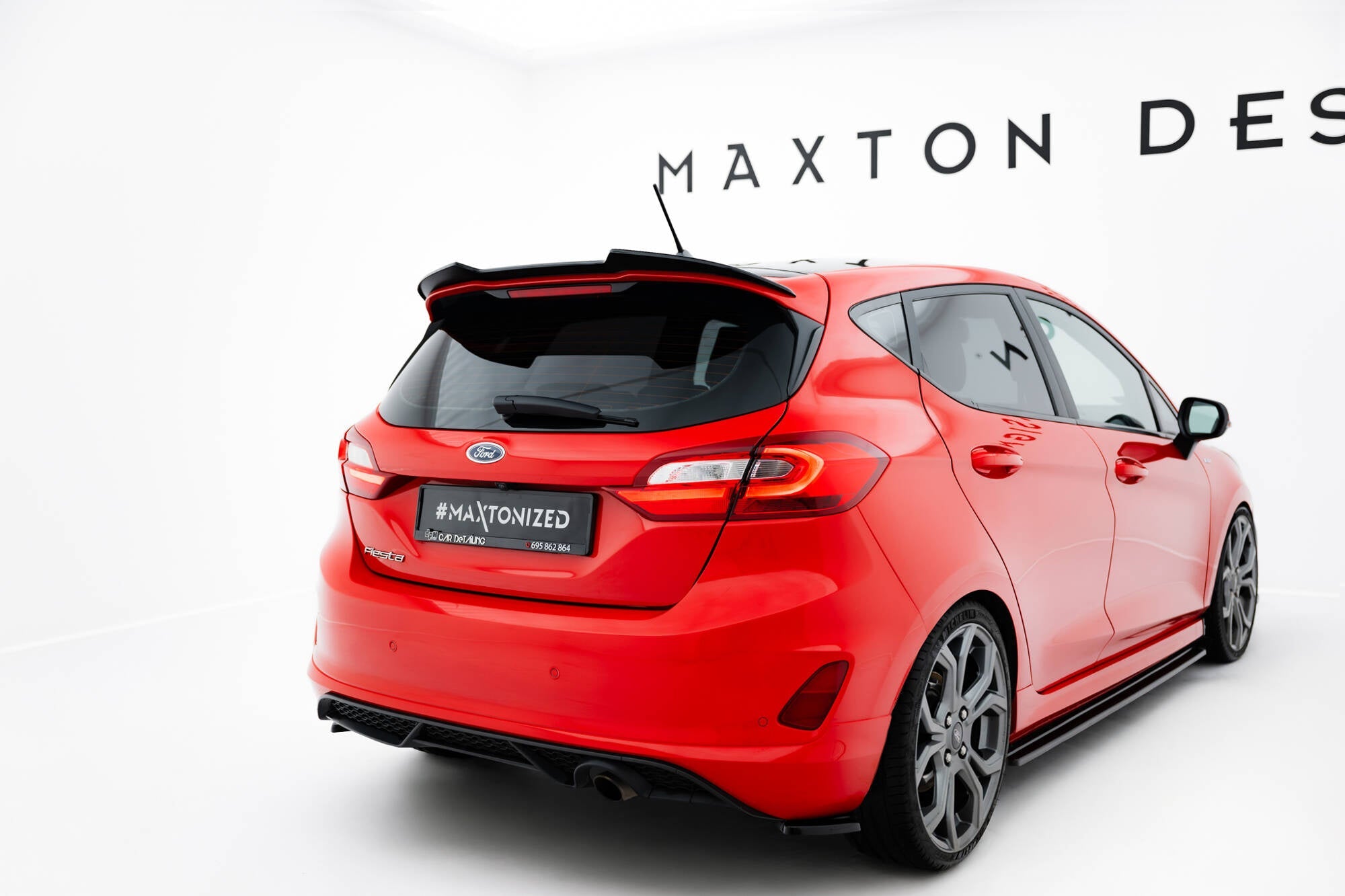 Maxton Design Extensión de alerón V.1 para Ford Fiesta Mk8 ST / ST-Line - imagen 2