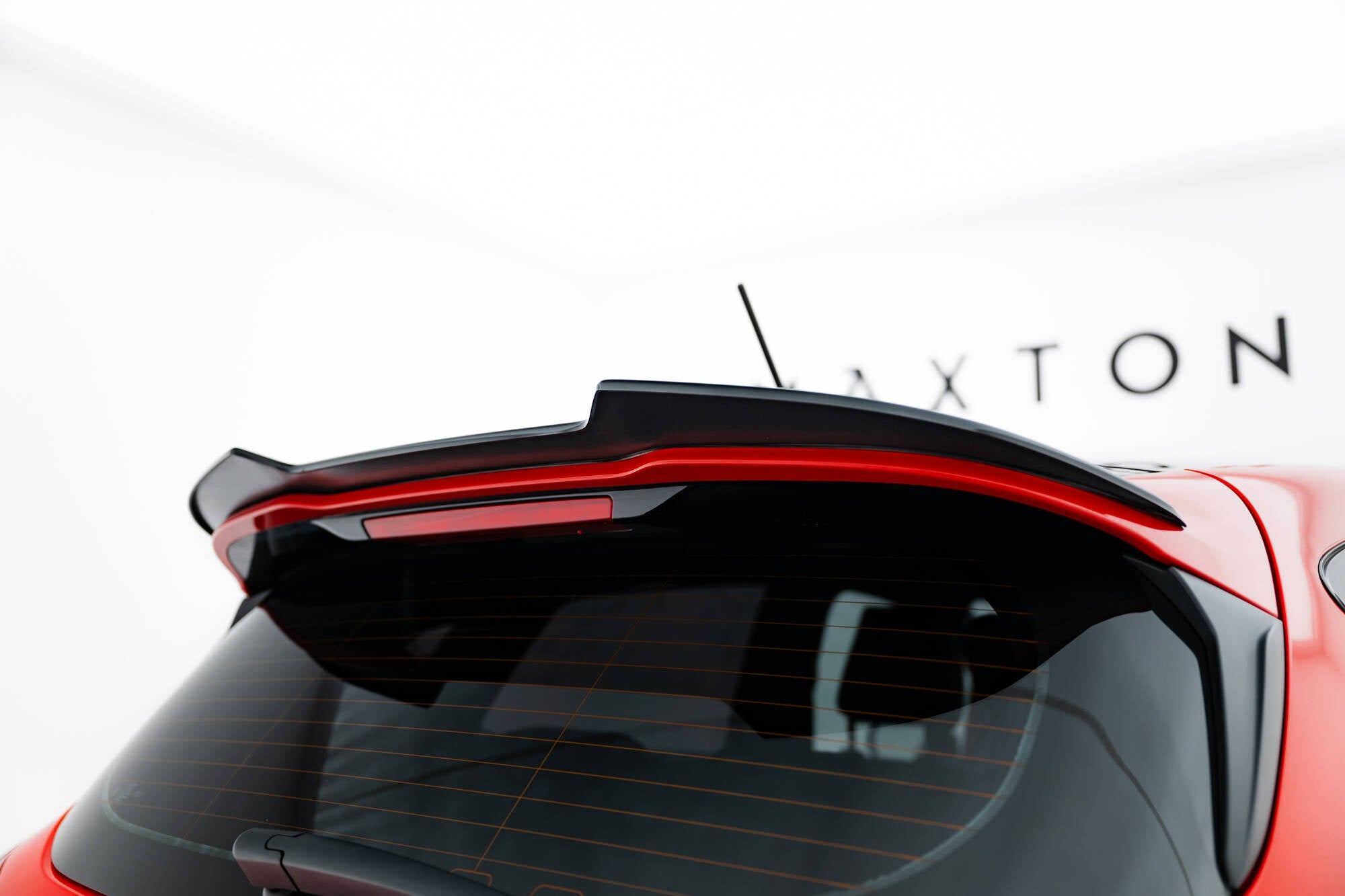 Maxton Design Extensión de alerón V.1 para Ford Fiesta Mk8 ST / ST-Line - imagen 1