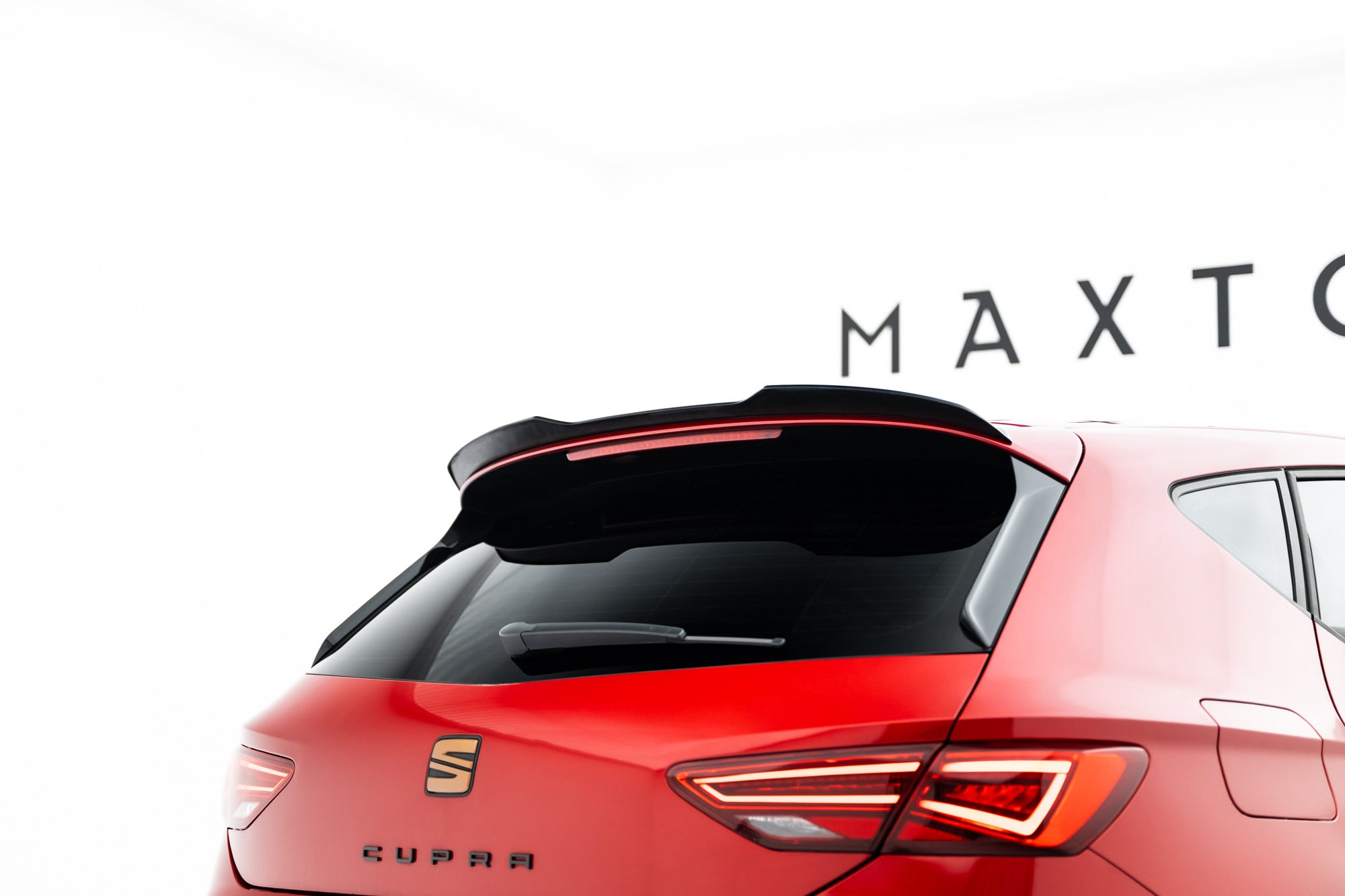 Maxton Design Extensión de alerón V.2 para Seat Leon Cupra Hatchback Mk3 - imagen 1