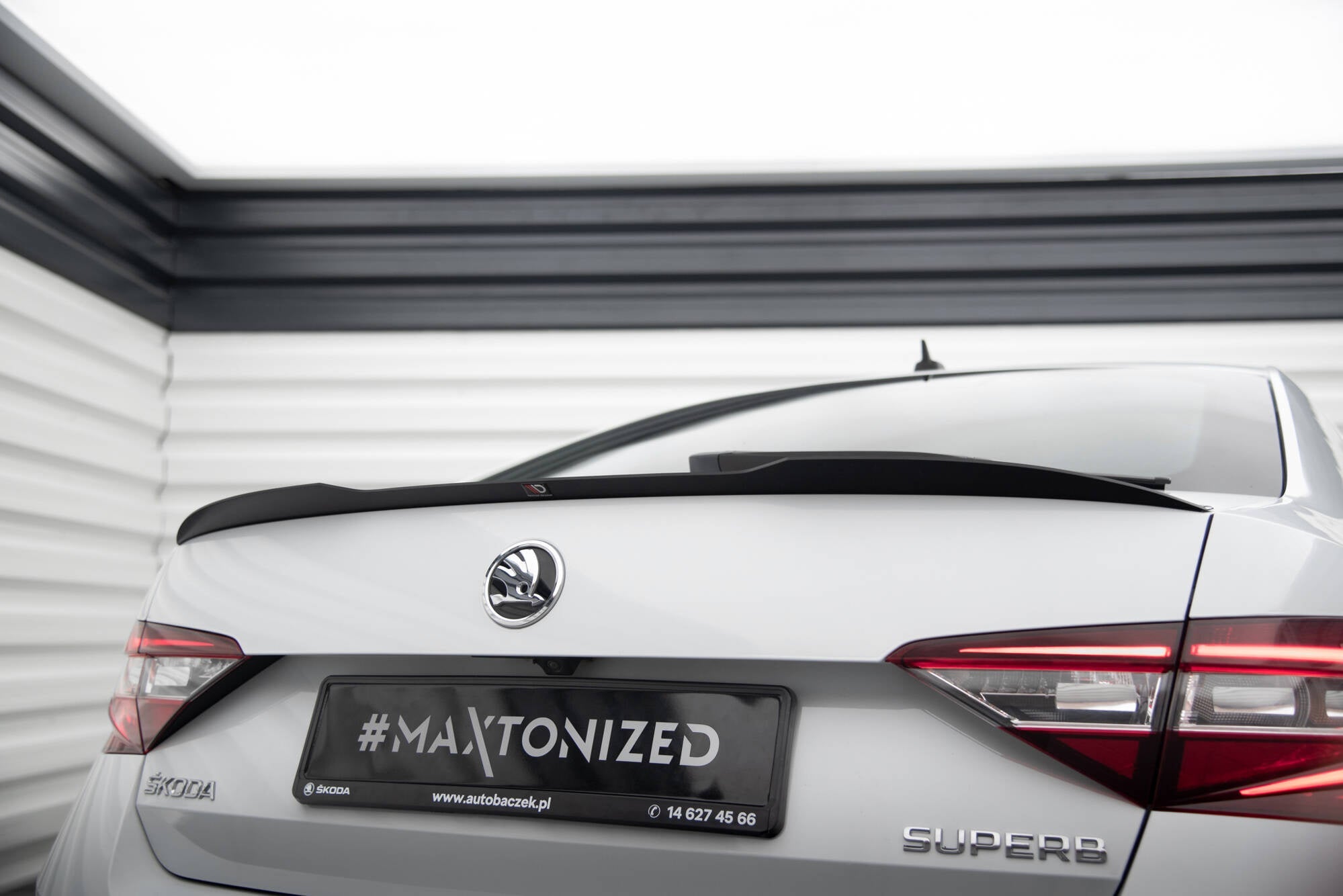 Maxton Design Extensión de alerón V.2 para Skoda Superb Liftback Mk3 / Mk3 Facelift - imagen 1