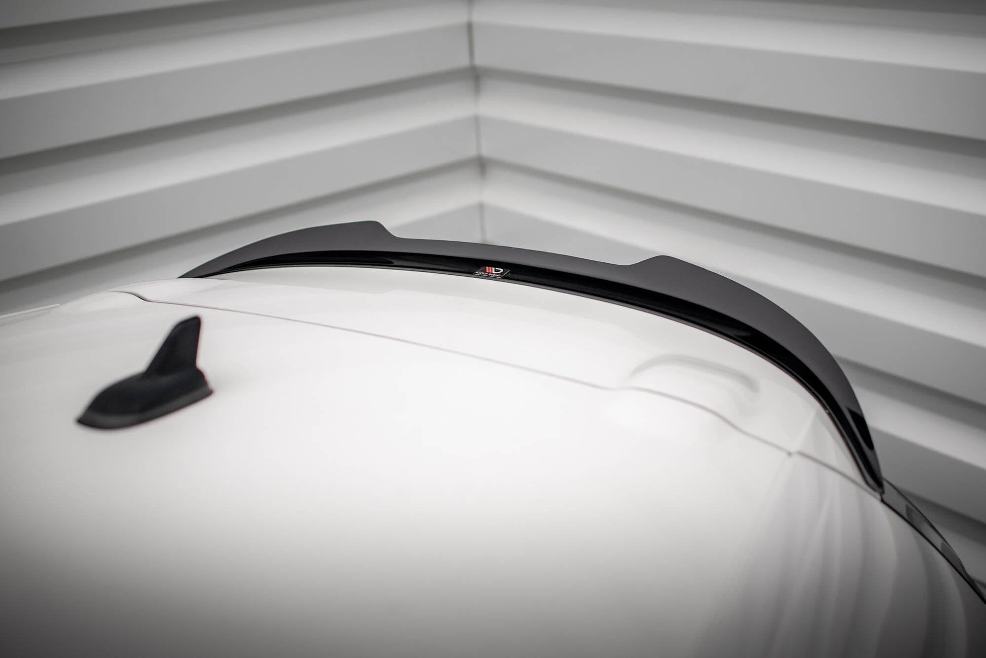 Maxton Design Extensión de alerón V.2 para Volkswagen Scirocco R Mk3 - imagen 2