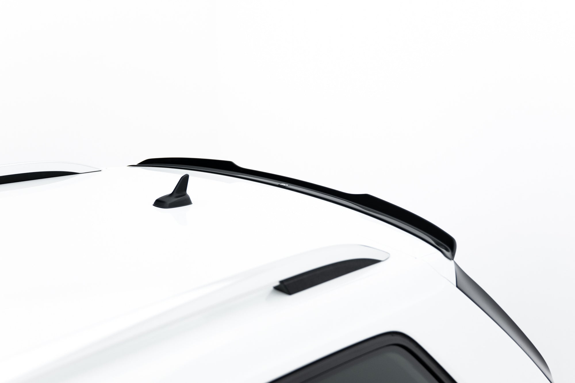 Maxton Design Extensión de alerón para Volkswagen Golf Variant Mk7 - imagen 4