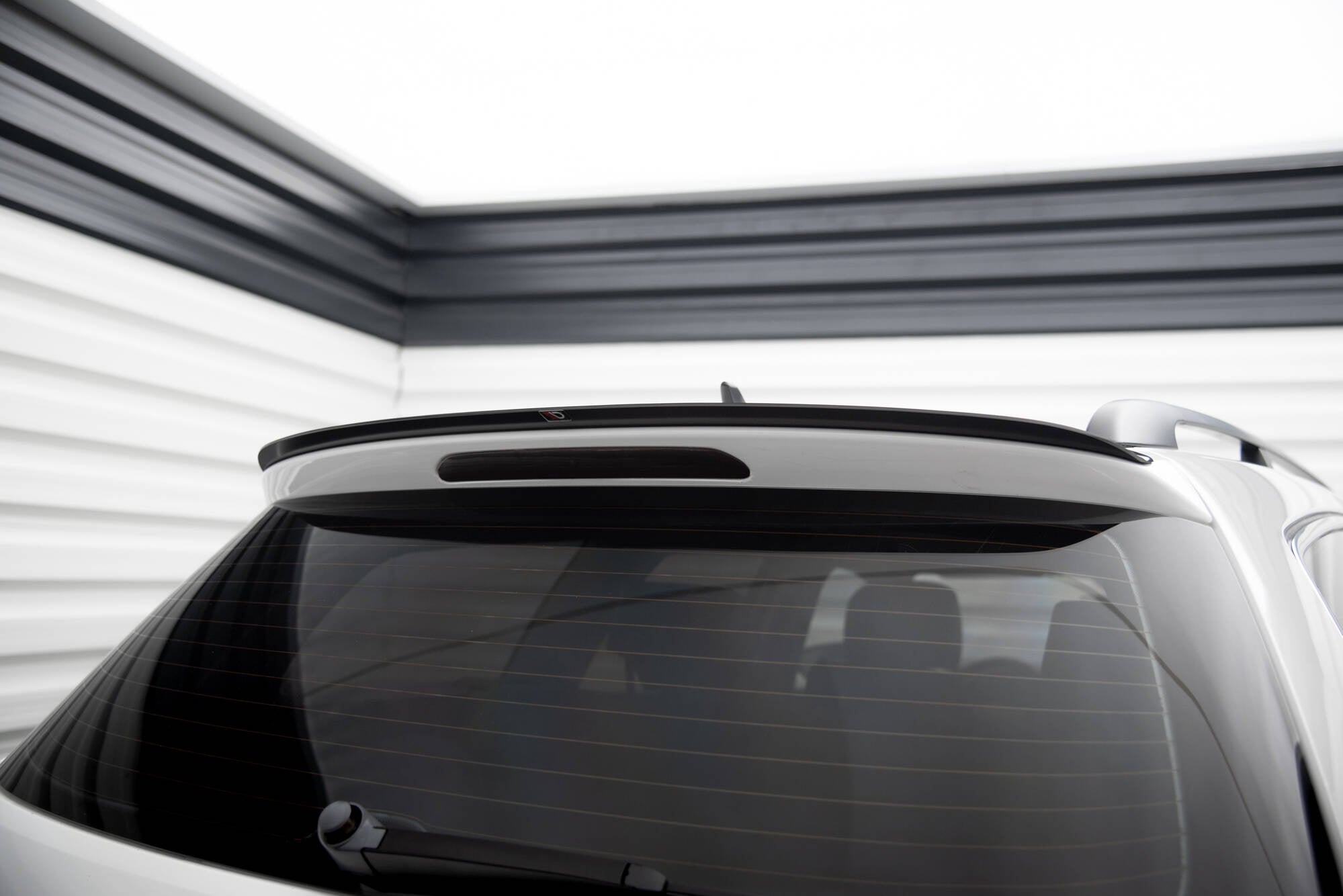 Maxton Design Extensión de alerón para Volkswagen Passat Variant B7 - imagen 1