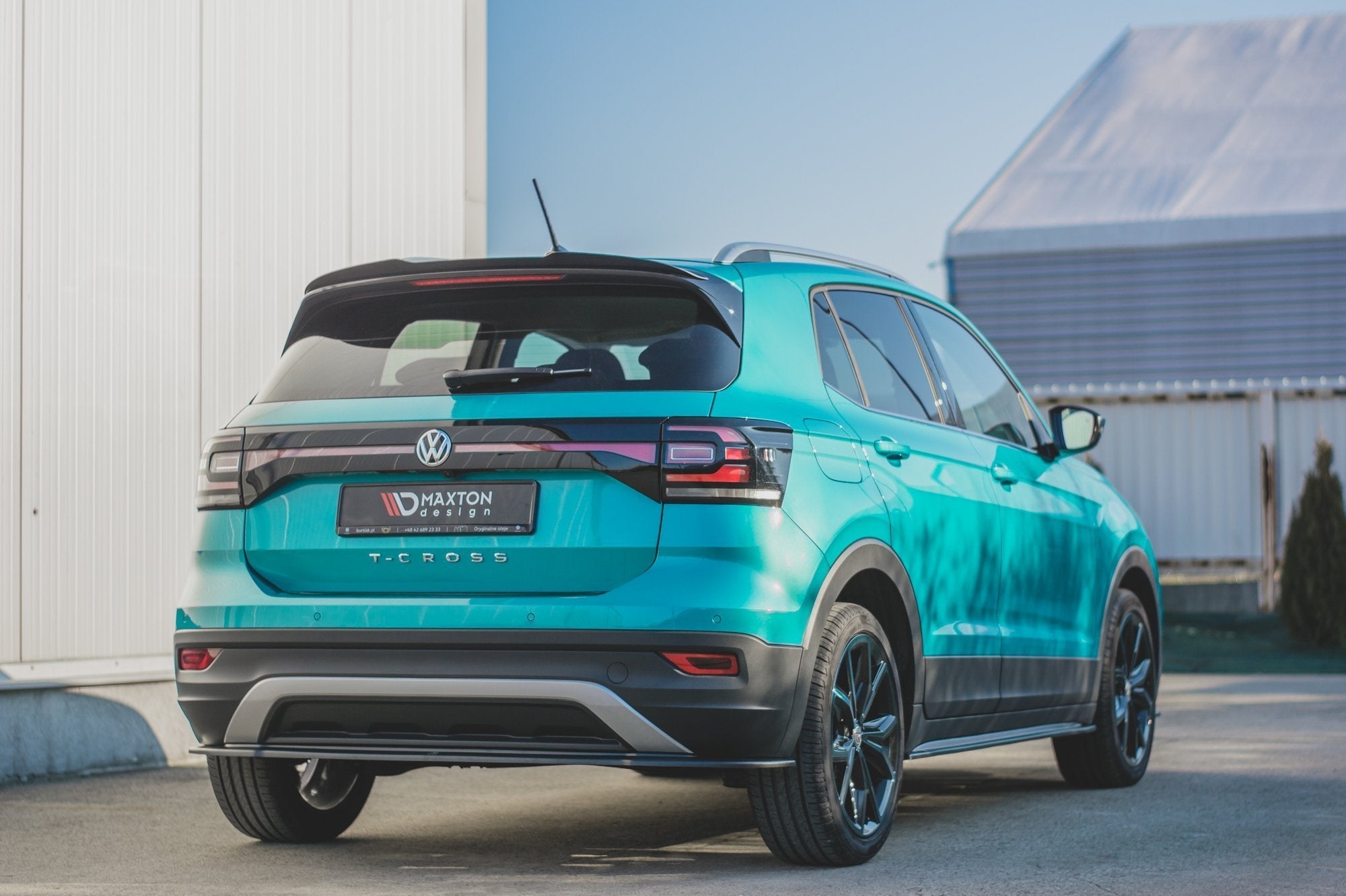 Maxton Design Extensión de alerón para Volkswagen T-Cross - imagen 2
