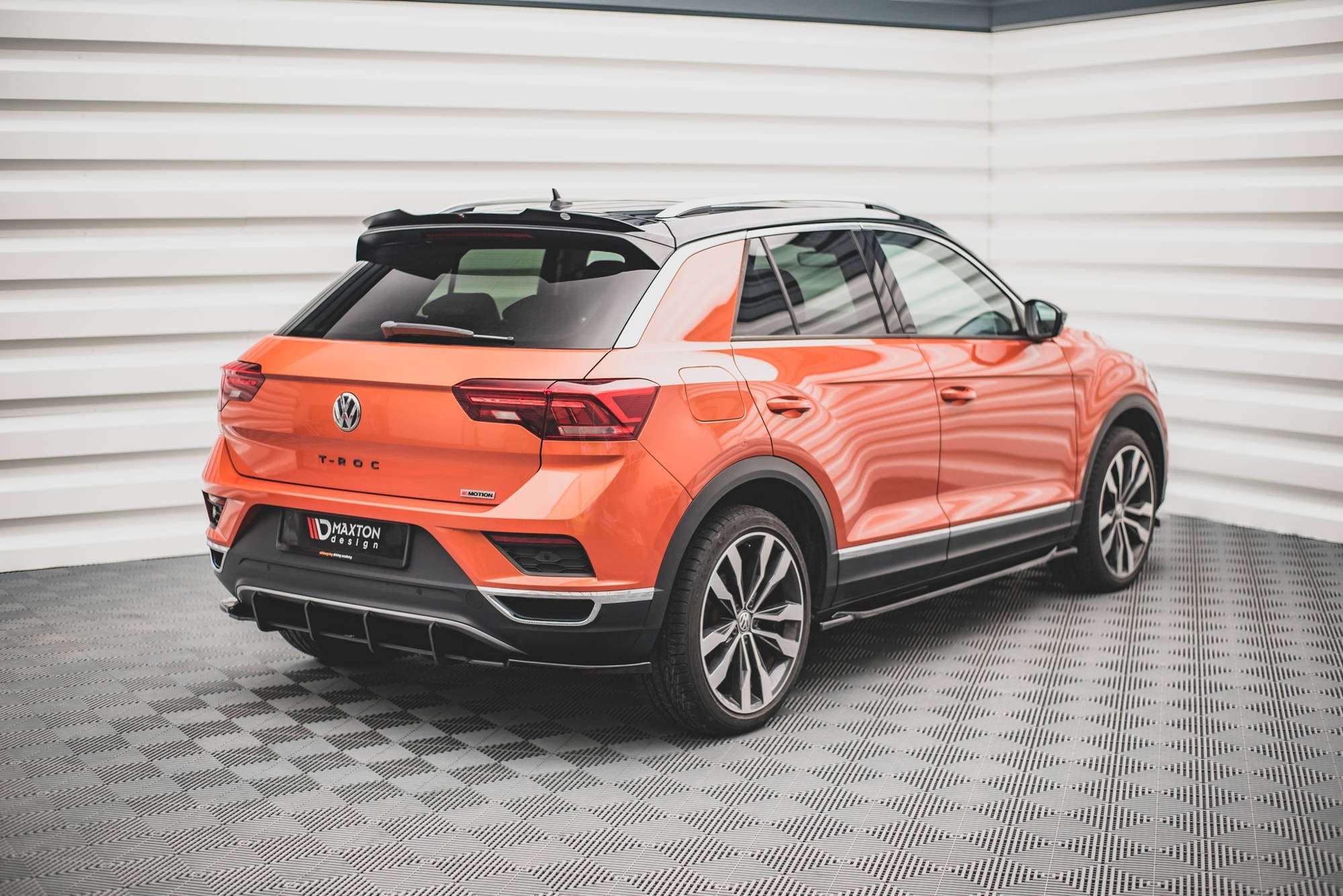Maxton Design Extensión de alerón para Volkswagen T-Roc Mk1 - imagen 1