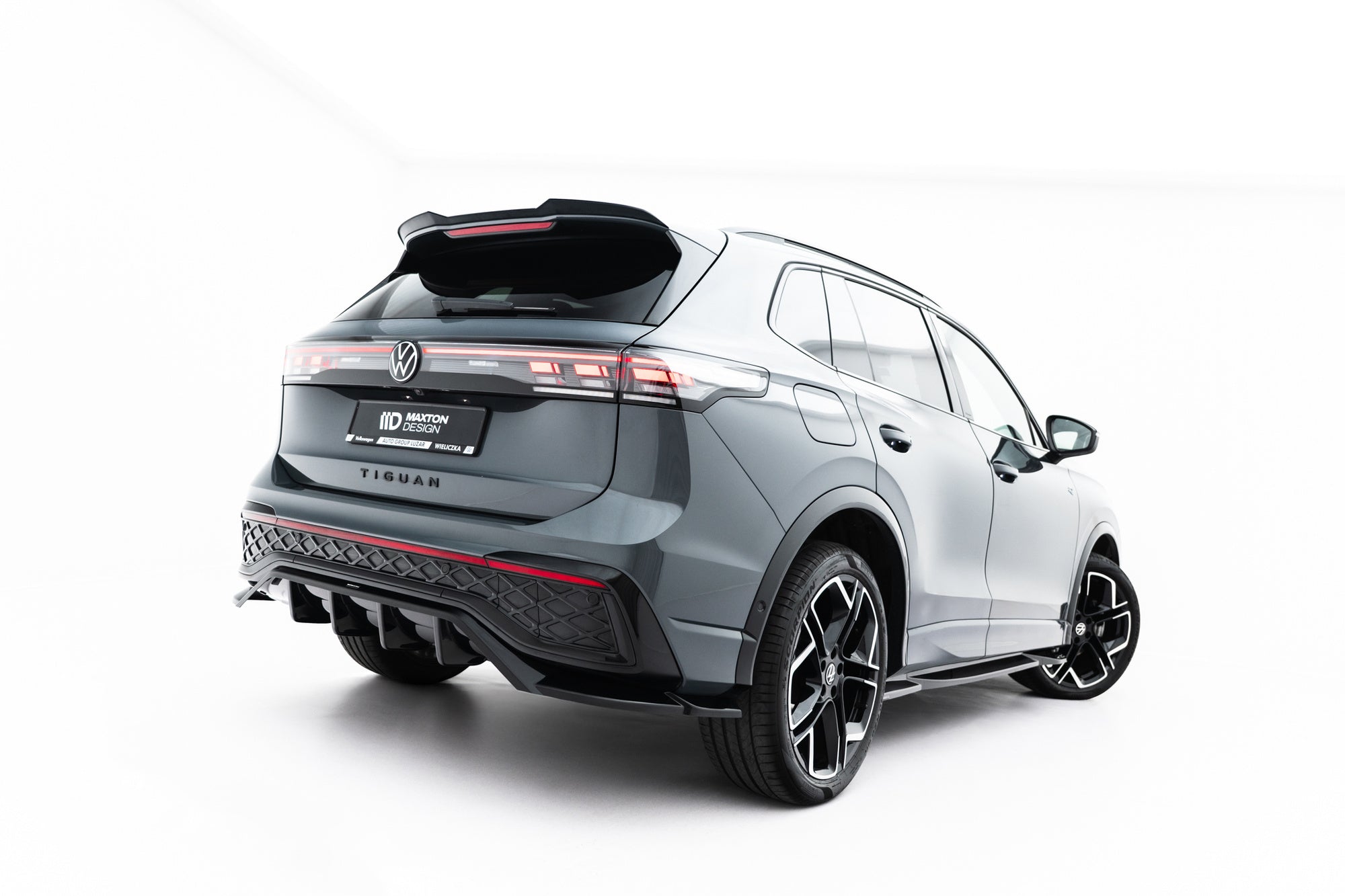 Maxton Design Extensión de alerón para Volkswagen Tiguan R-Line Mk3 - imagen 3