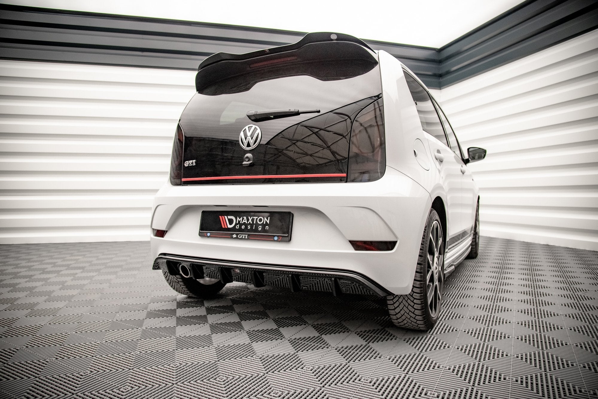 Maxton Design Extensión de alerón para Volkswagen Up GTI - imagen 2