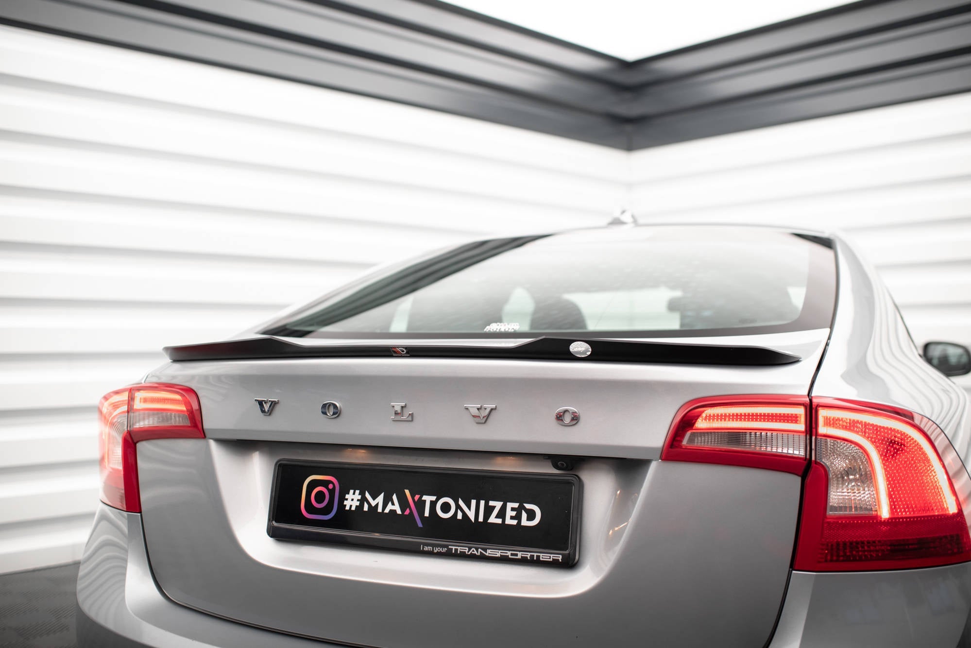 Maxton Design Extensión de alerón para Volvo S60 R-Design Mk2 - imagen 1