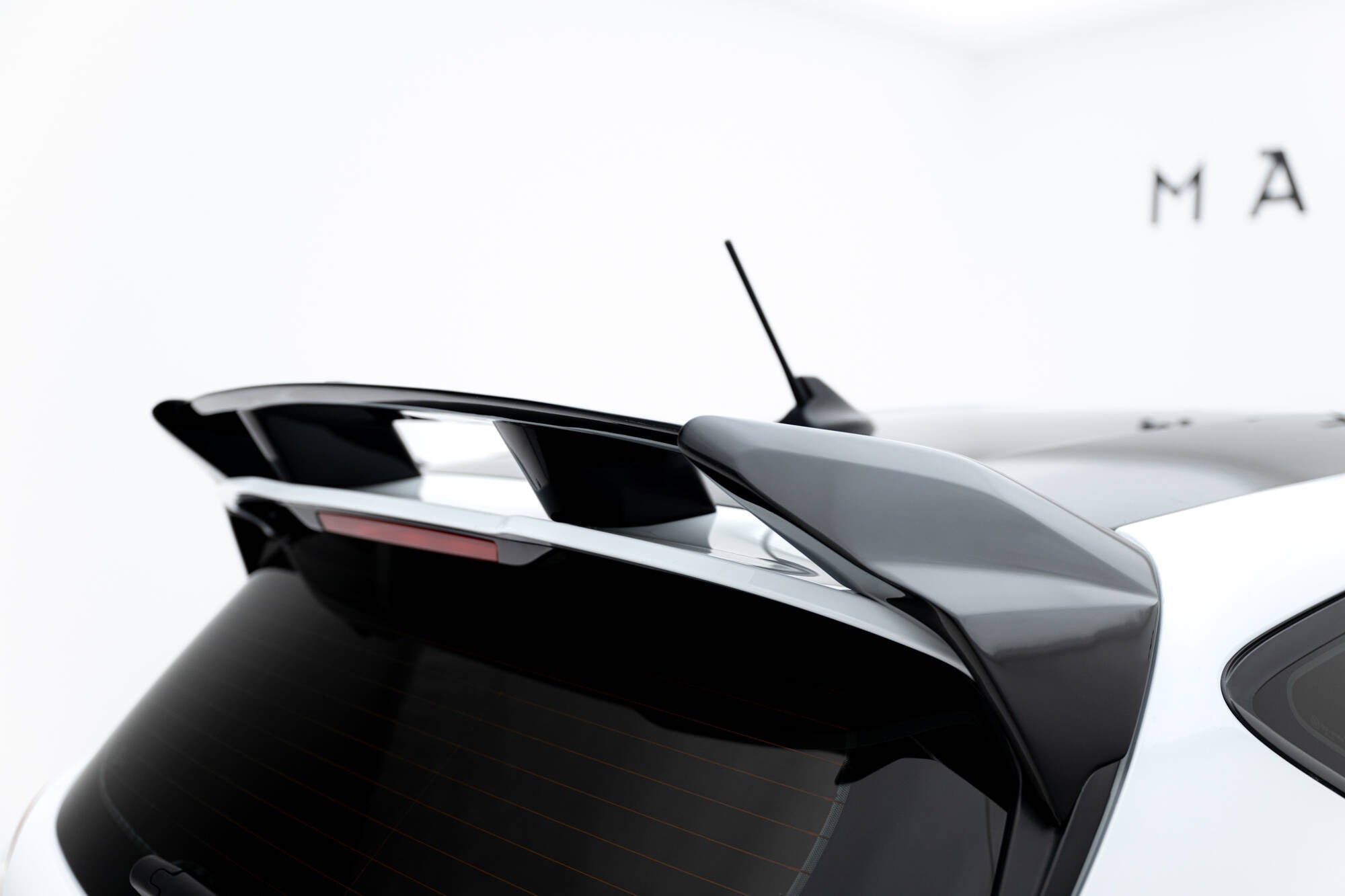 Maxton Design Alerón para Ford Fiesta ST / ST-Line Mk8 / Mk8 Facelift - imagen 1