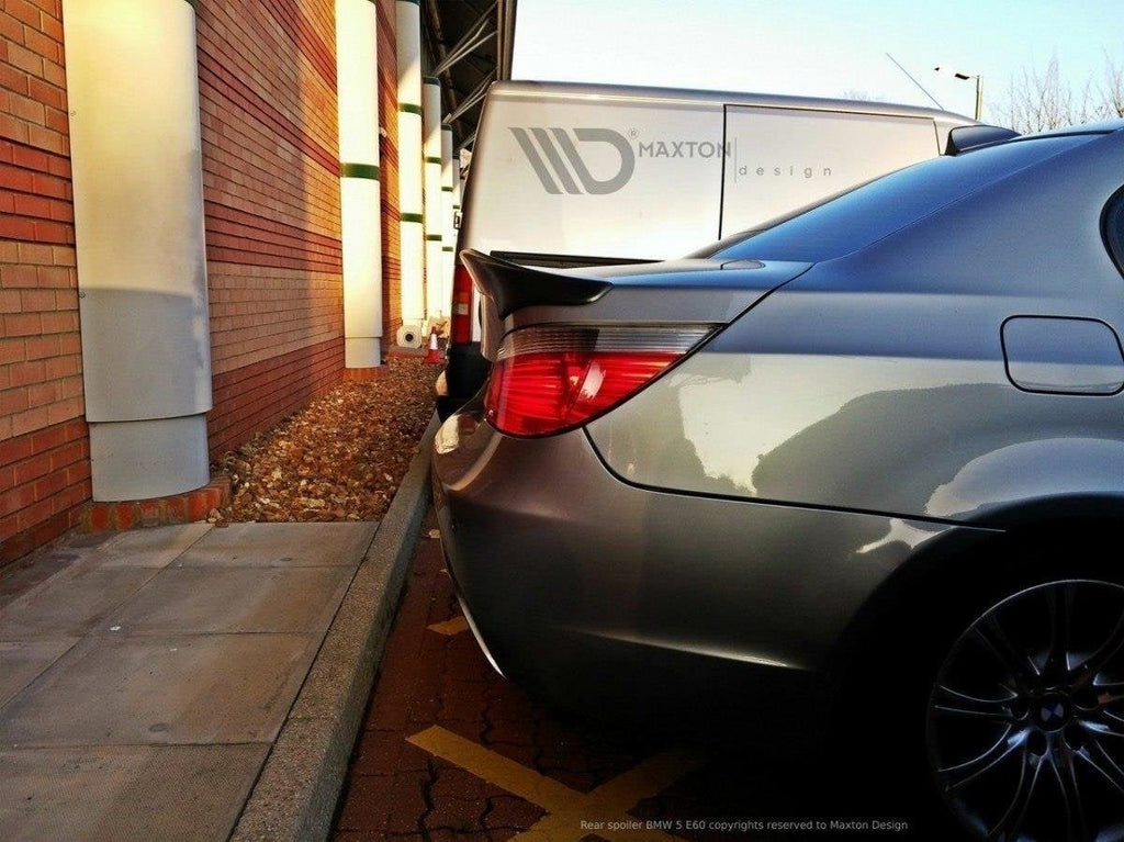 Maxton Design Rear Spoiler para BMW 5 E60 Generation V - imagen 3