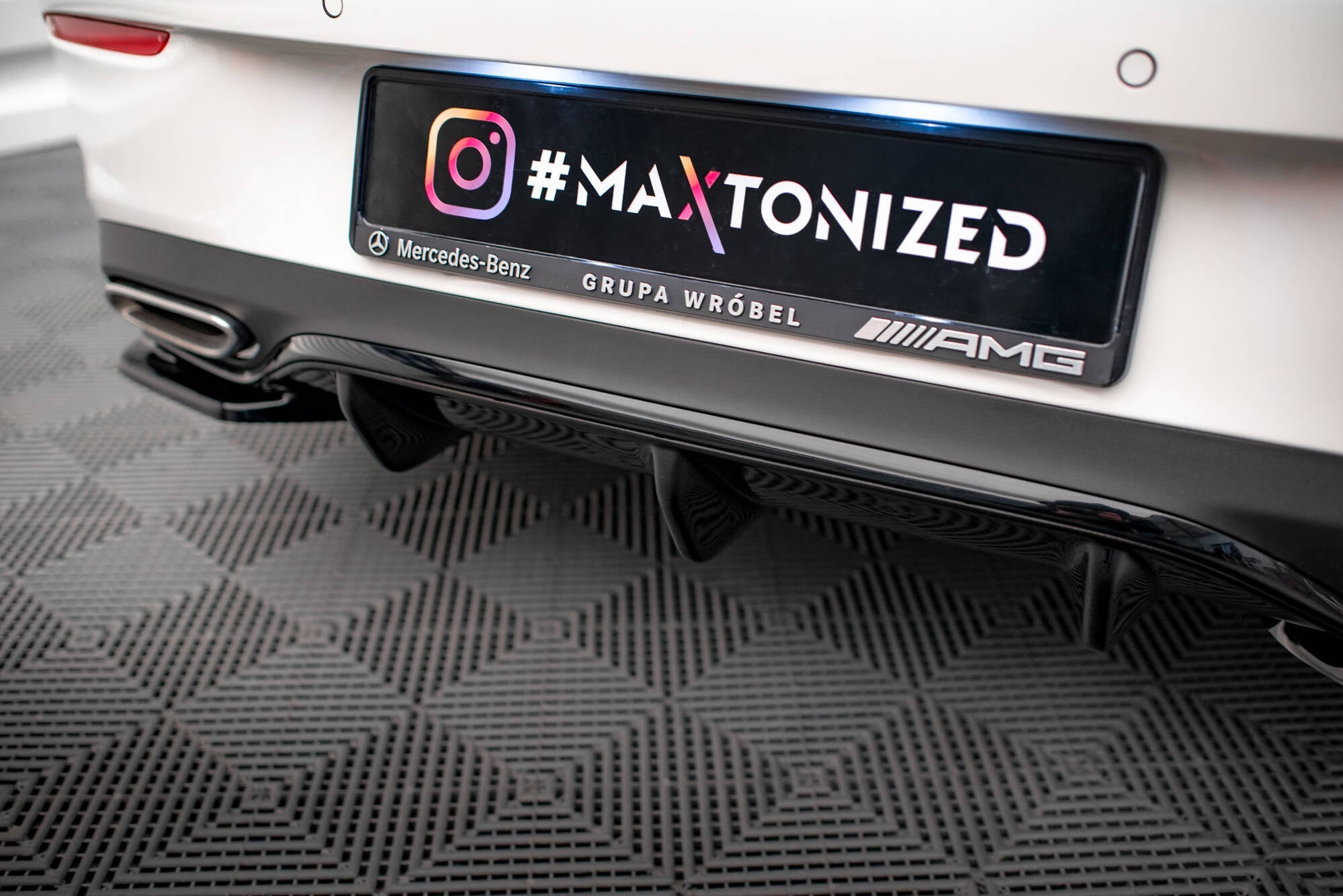 Maxton Design Difusor trasero para Mercedes-Benz E-Class W213 Coupe(C238) / Cabriolet (A238) AMG-Line - imagen 3