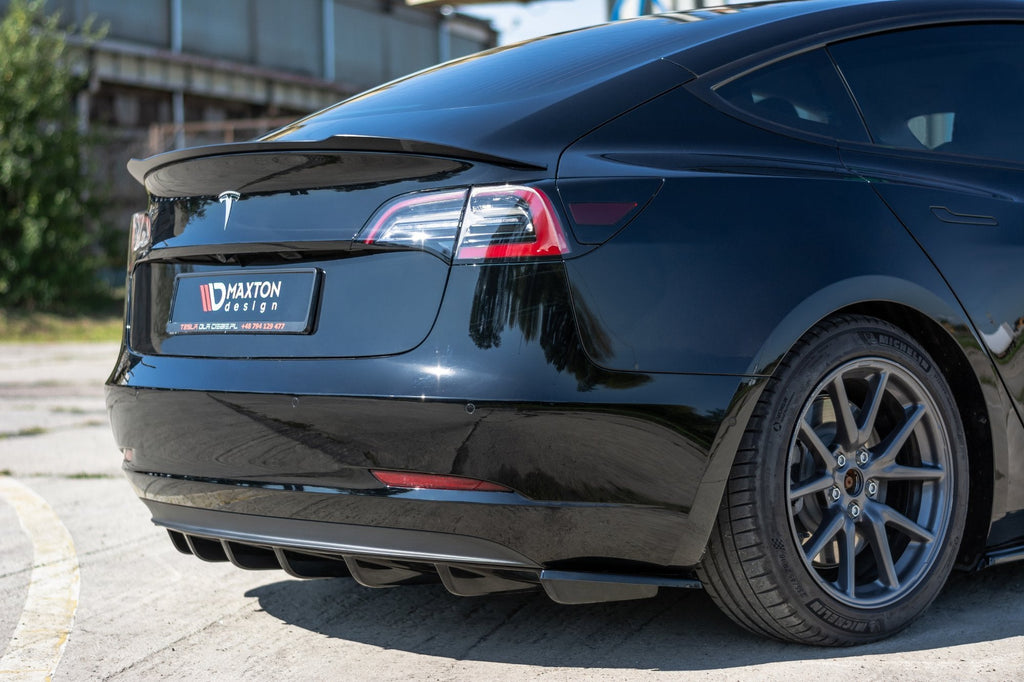 Maxton Design Difusor trasero para Tesla Model 3 - imagen 2