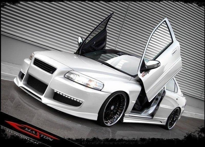 Maxton Design Paragolpes delantero Mk1 para Volvo V70 - imagen 1
