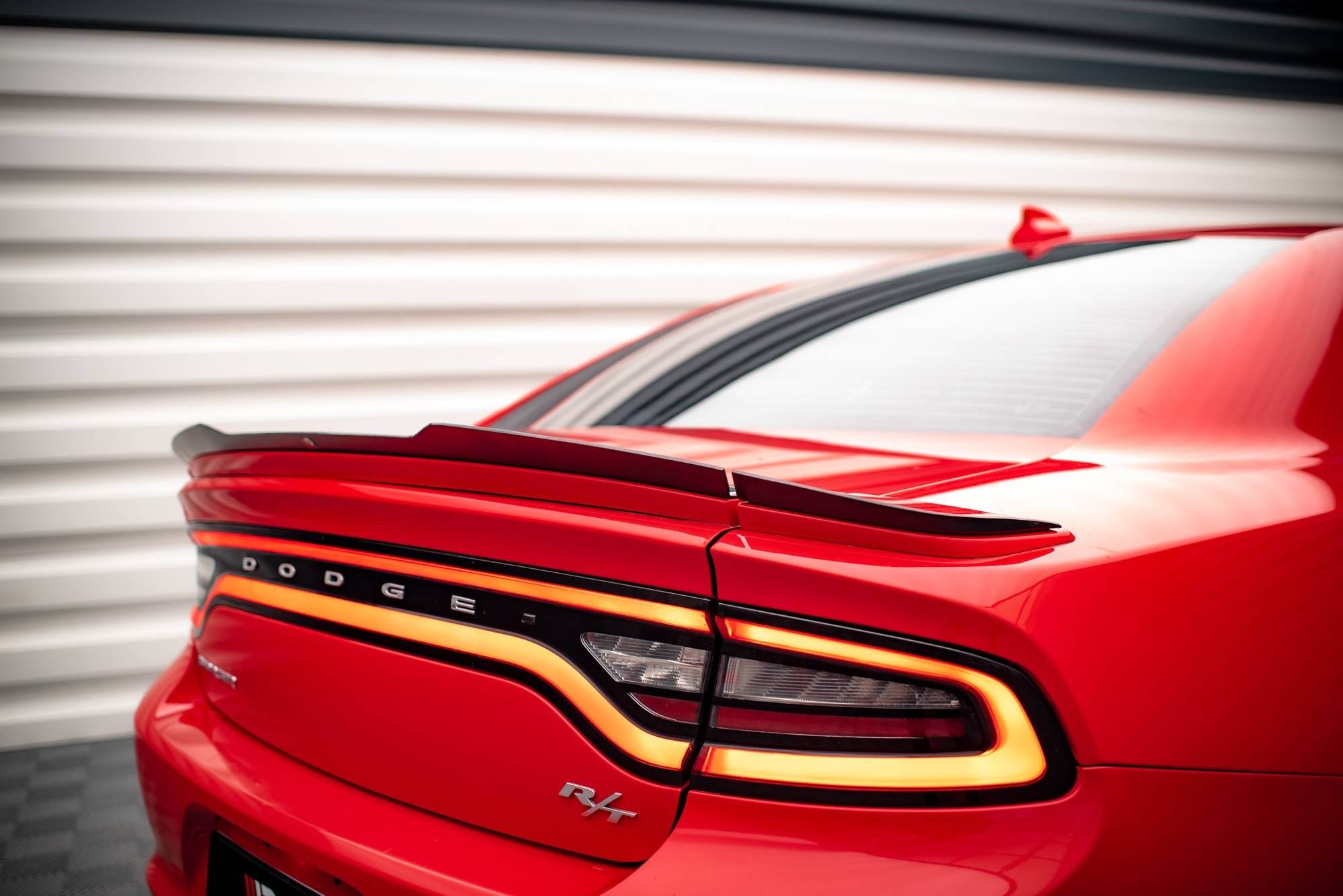Maxton Design Set Of Spoiler Caps para Dodge Charger RT Mk7 Facelift - imagen 7