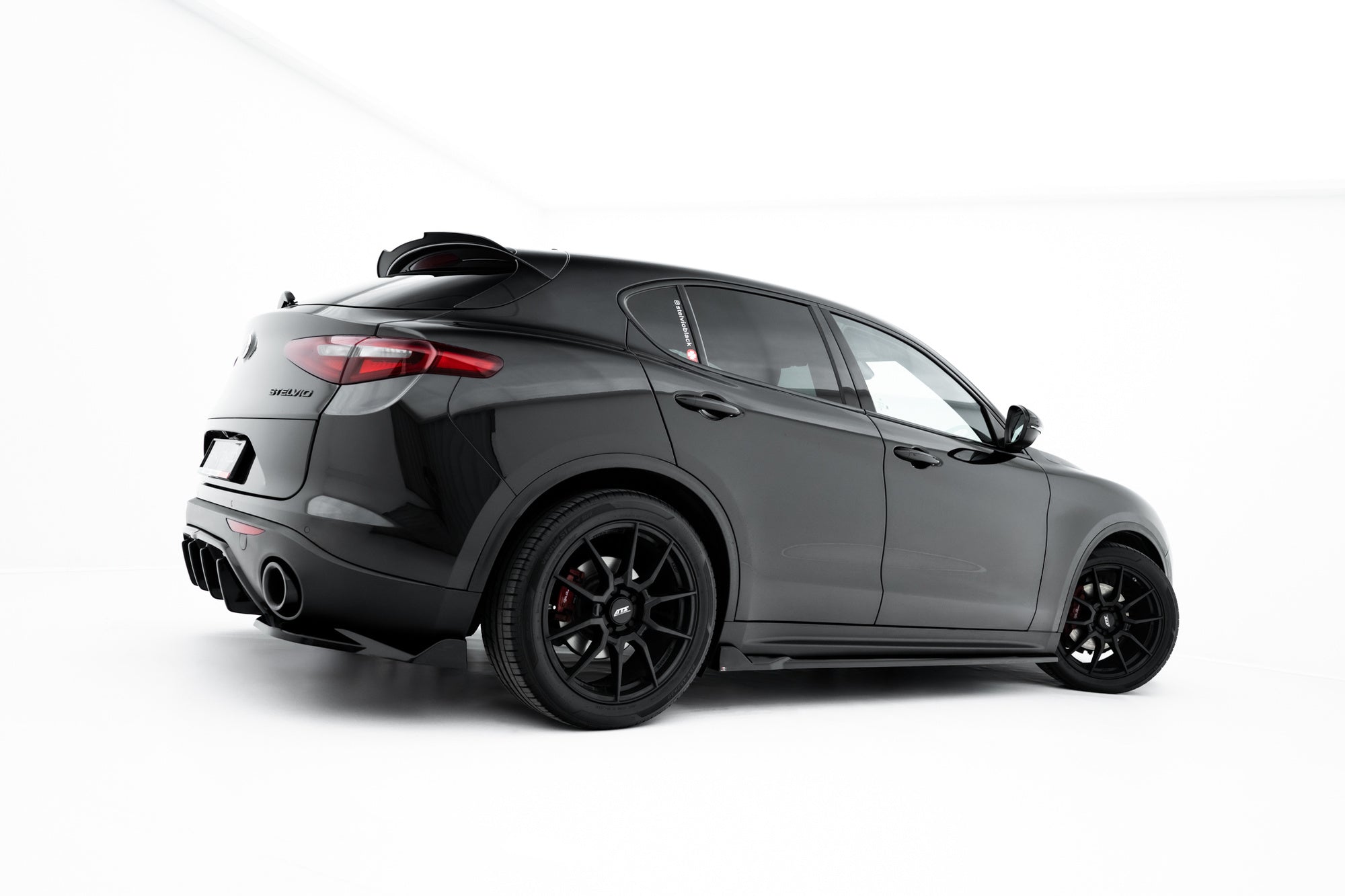 Maxton Design Set Of Splitters para Alfa Romeo Stelvio Mk1 - imagen 8