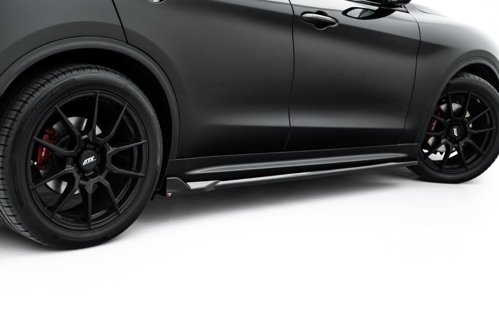 Maxton Design Set Of Splitters para Alfa Romeo Stelvio Mk1 - imagen 7