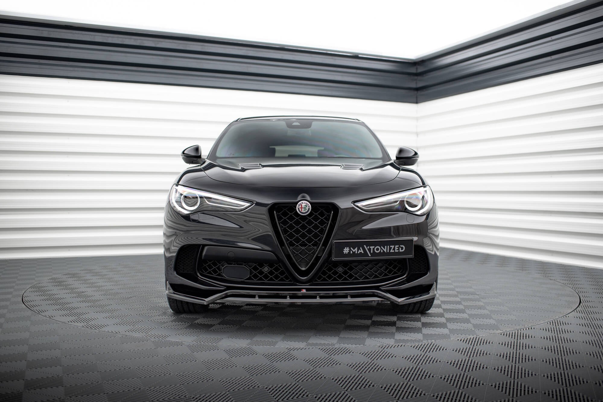 Maxton Design Set Of Splitters para Alfa Romeo Stelvio Quadrifoglio Mk1 - imagen 3