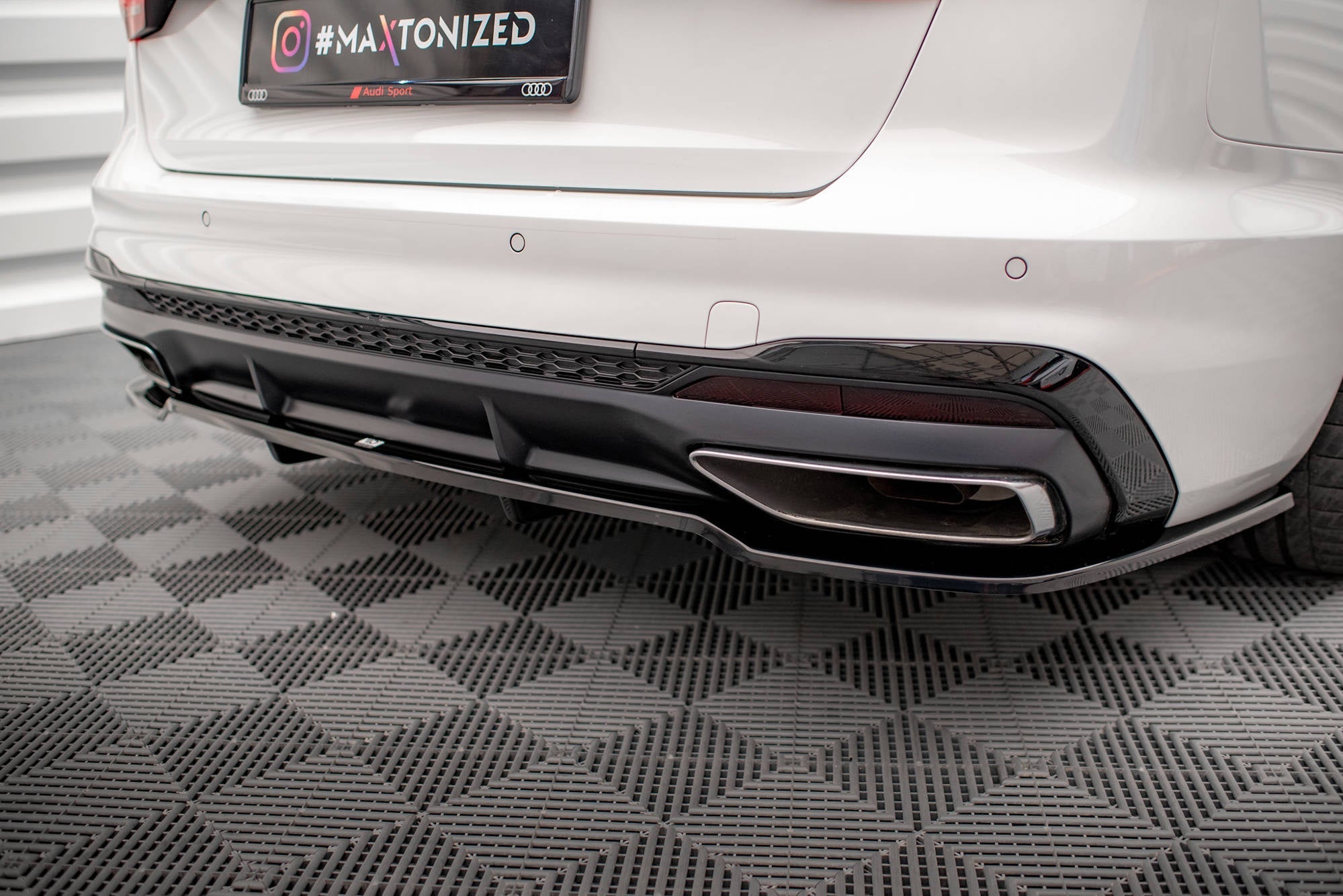 Maxton Design Set Of Splitters para Audi A4 S-Line Avant B9 Facelift - imagen 10