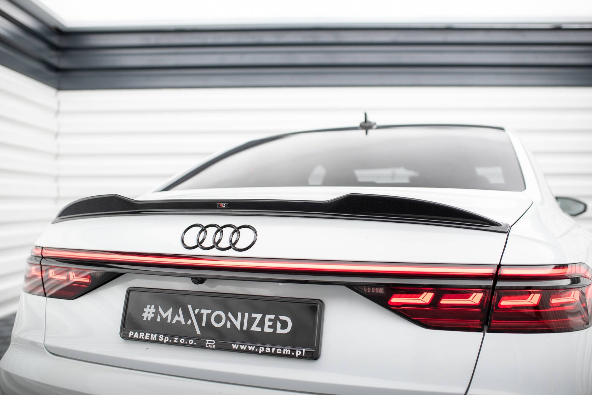 Maxton Design Set Of Splitters para Audi A8 S-Line D5 - imagen 11