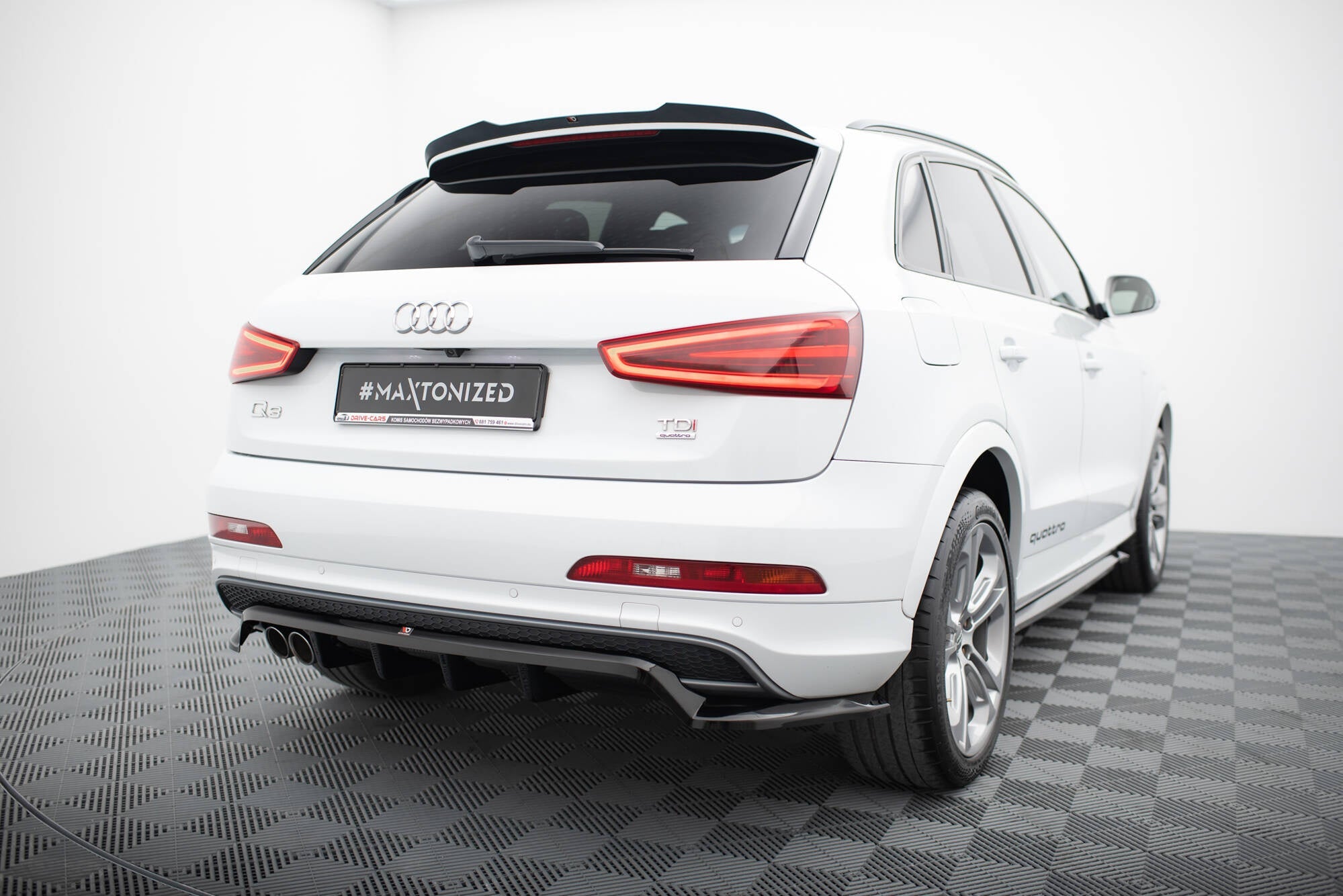 Maxton Design Set Of Splitters para Audi Q3 S-line 8U - imagen 8