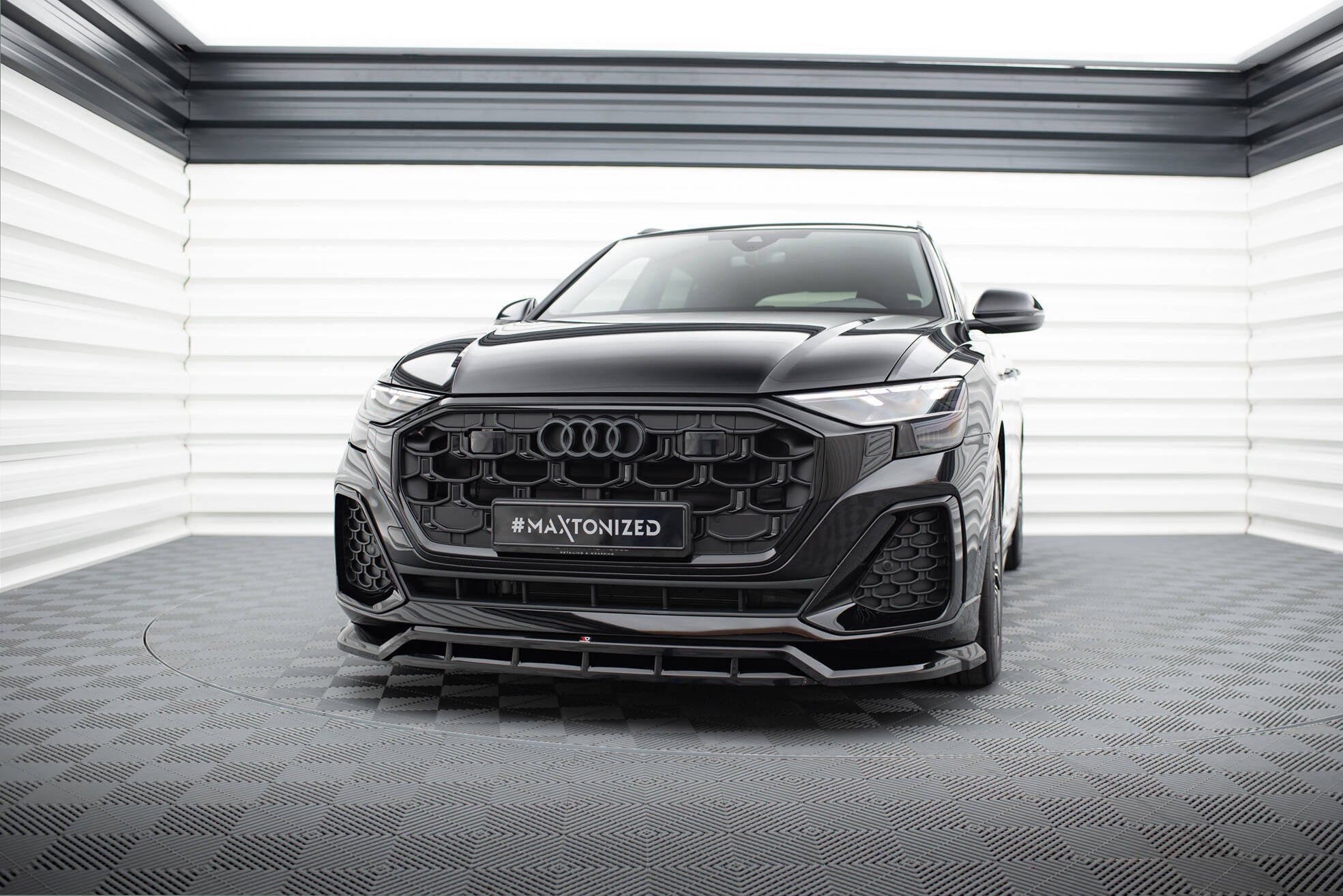 Maxton Design Set Of Splitters para Audi SQ8 / Q8 S-Line Mk1 Facelift - imagen 3