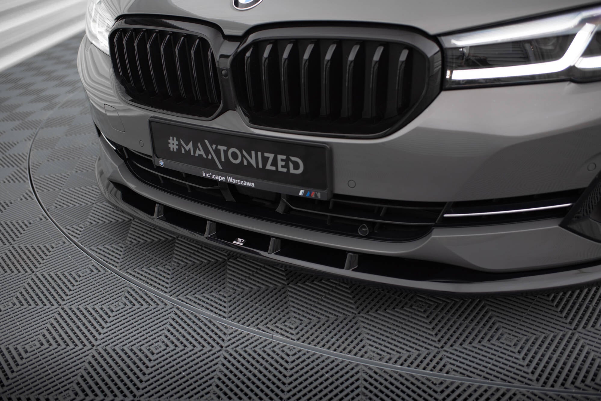 Maxton Design Set Of Splitters para BMW 5 Touring G31 - imagen 4