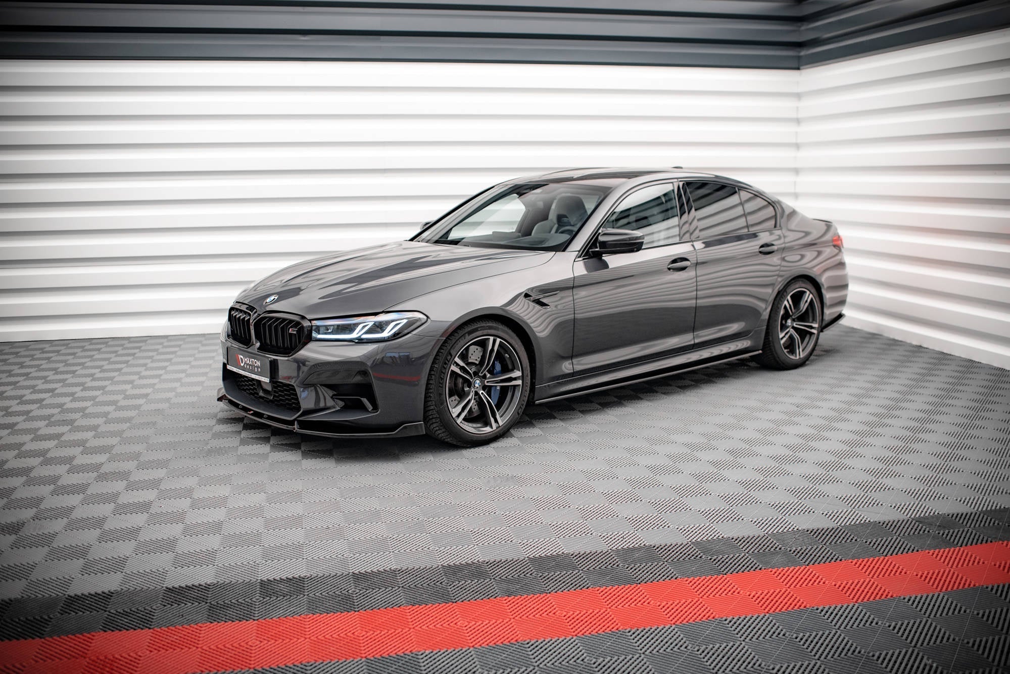 Maxton Design Set Of Splitters para BMW M5 F90 Facelift - imagen 1