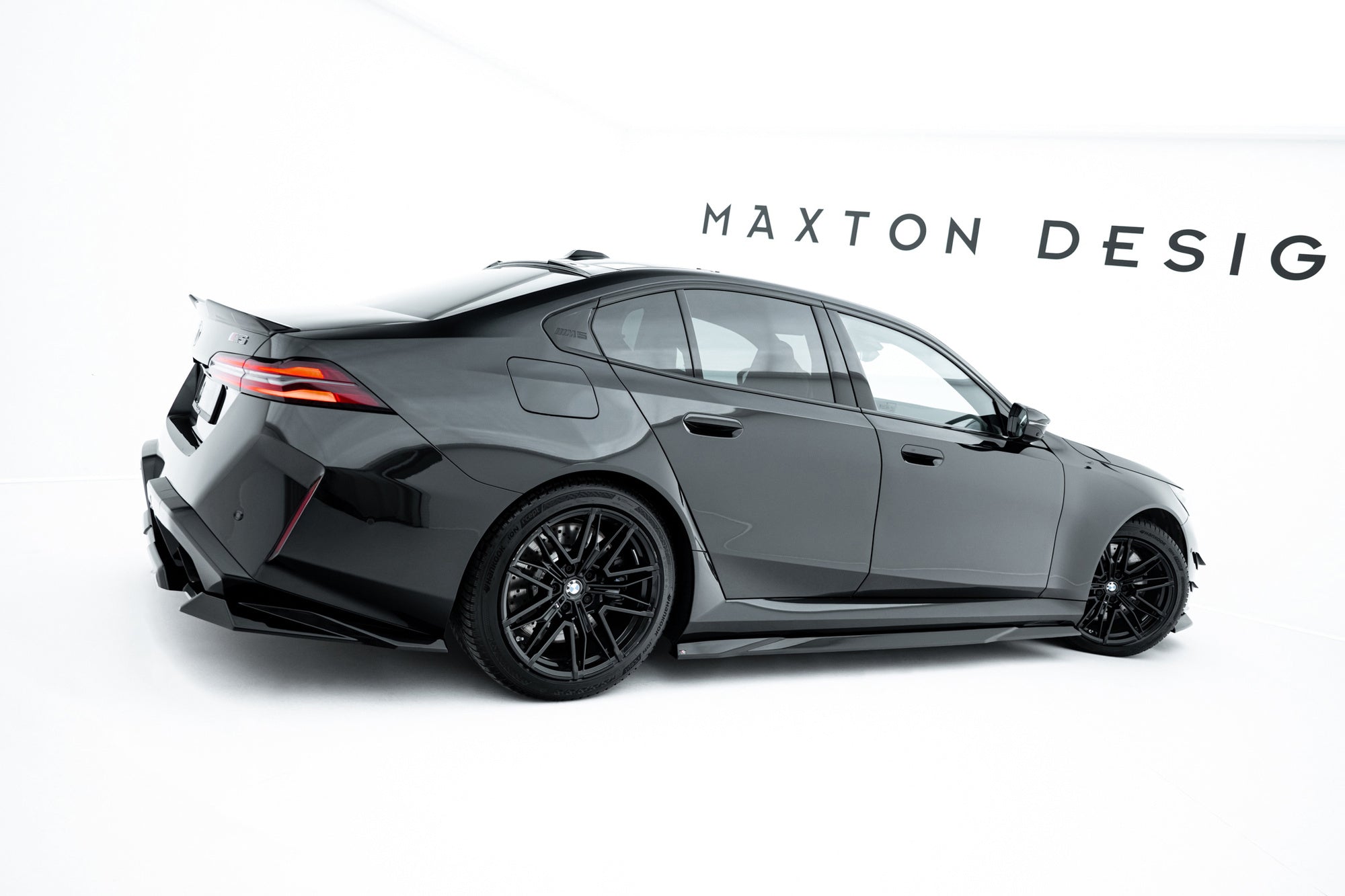 Maxton Design Set Of Splitters para BMW M5 Sedan G90 - imagen 15