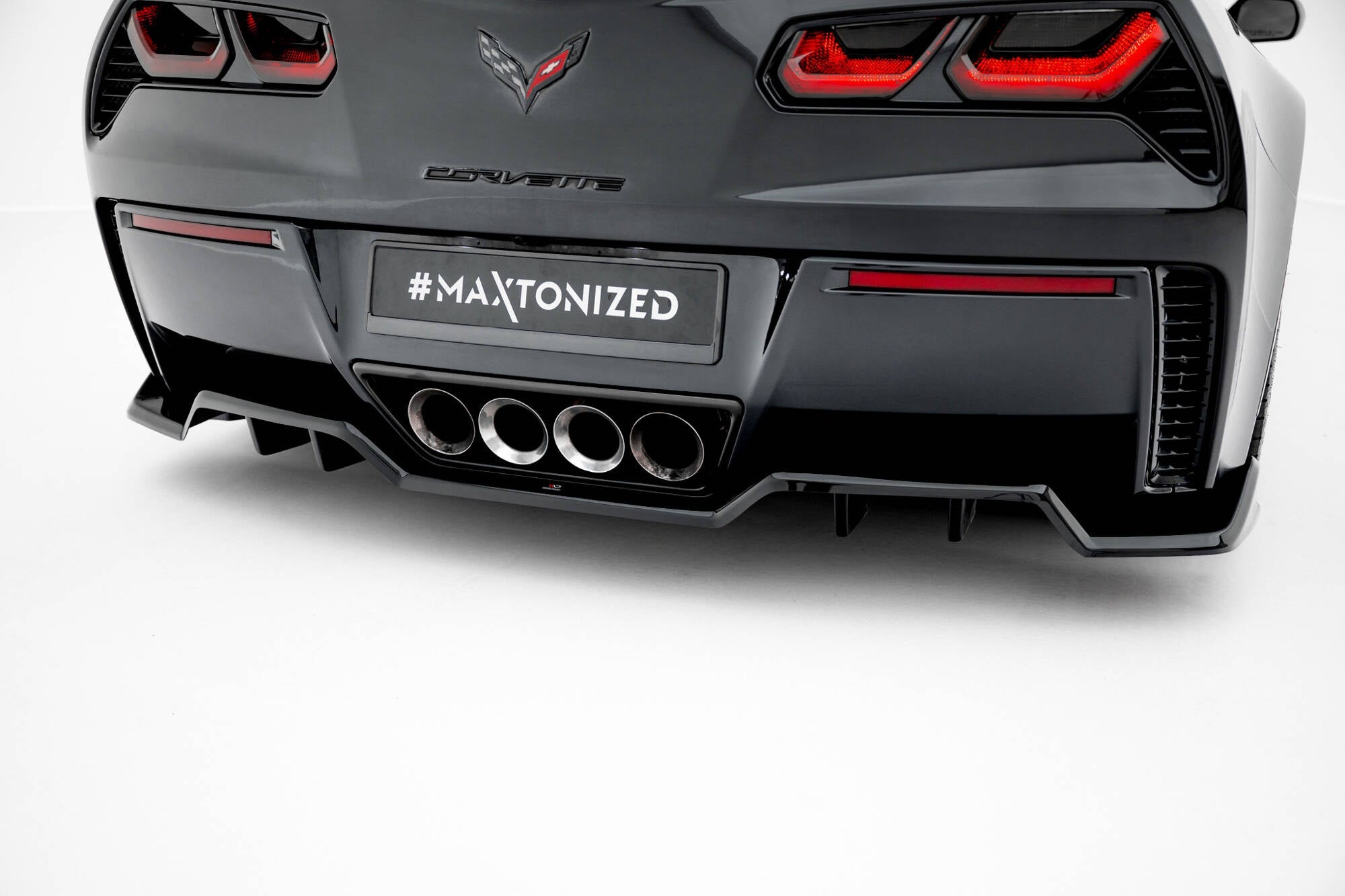 Maxton Design Set Of Splitters para Chevrolet Corvette Z06 C7 - imagen 9