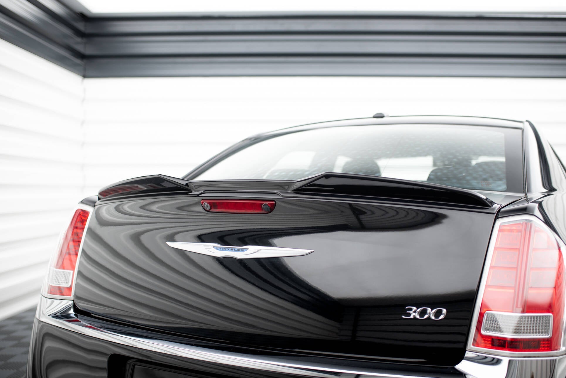 Maxton Design Set Of Splitters para Chrysler 300 Mk2 - imagen 14