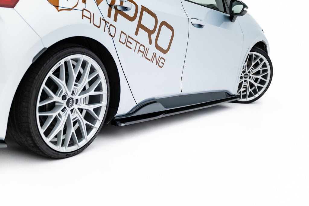Maxton Design Set Of Splitters para Cupra Born Mk1 - imagen 10