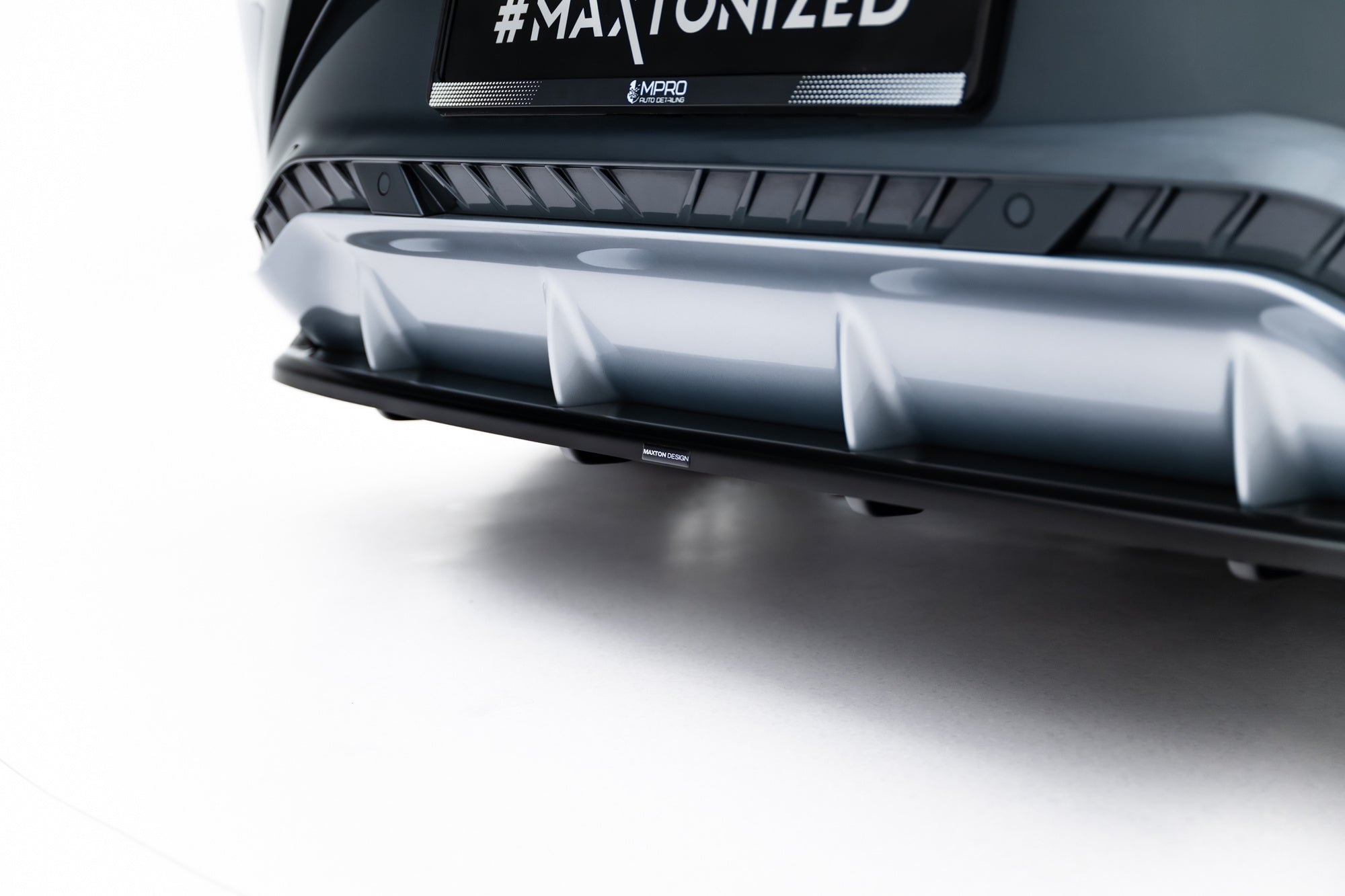 Maxton Design Set Of Splitters para Cupra Born Mk1 - imagen 11