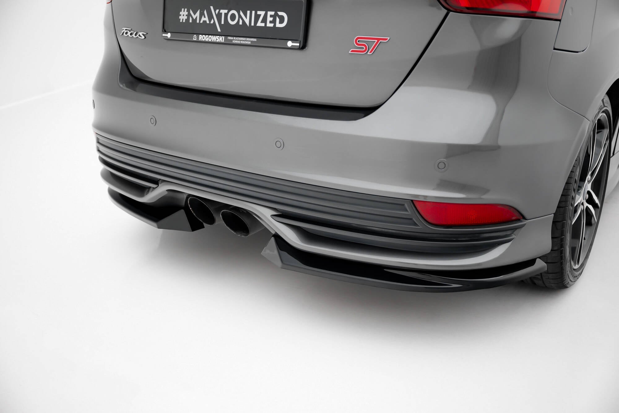 Maxton Design Set Of Splitters para Ford Focus ST Mk3 Facelift - imagen 8