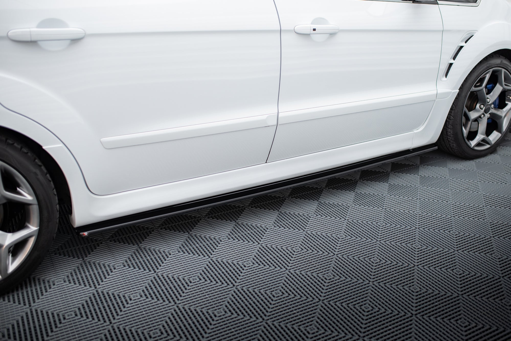 Maxton Design Set Of Splitters para Ford S-Max Titanium Mk1 Facelift - imagen 6