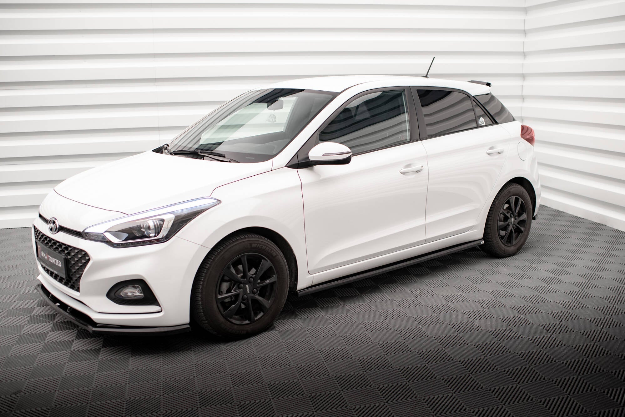 Maxton Design Set Of Splitters para Hyundai I20 Mk2 Facelift - imagen 1