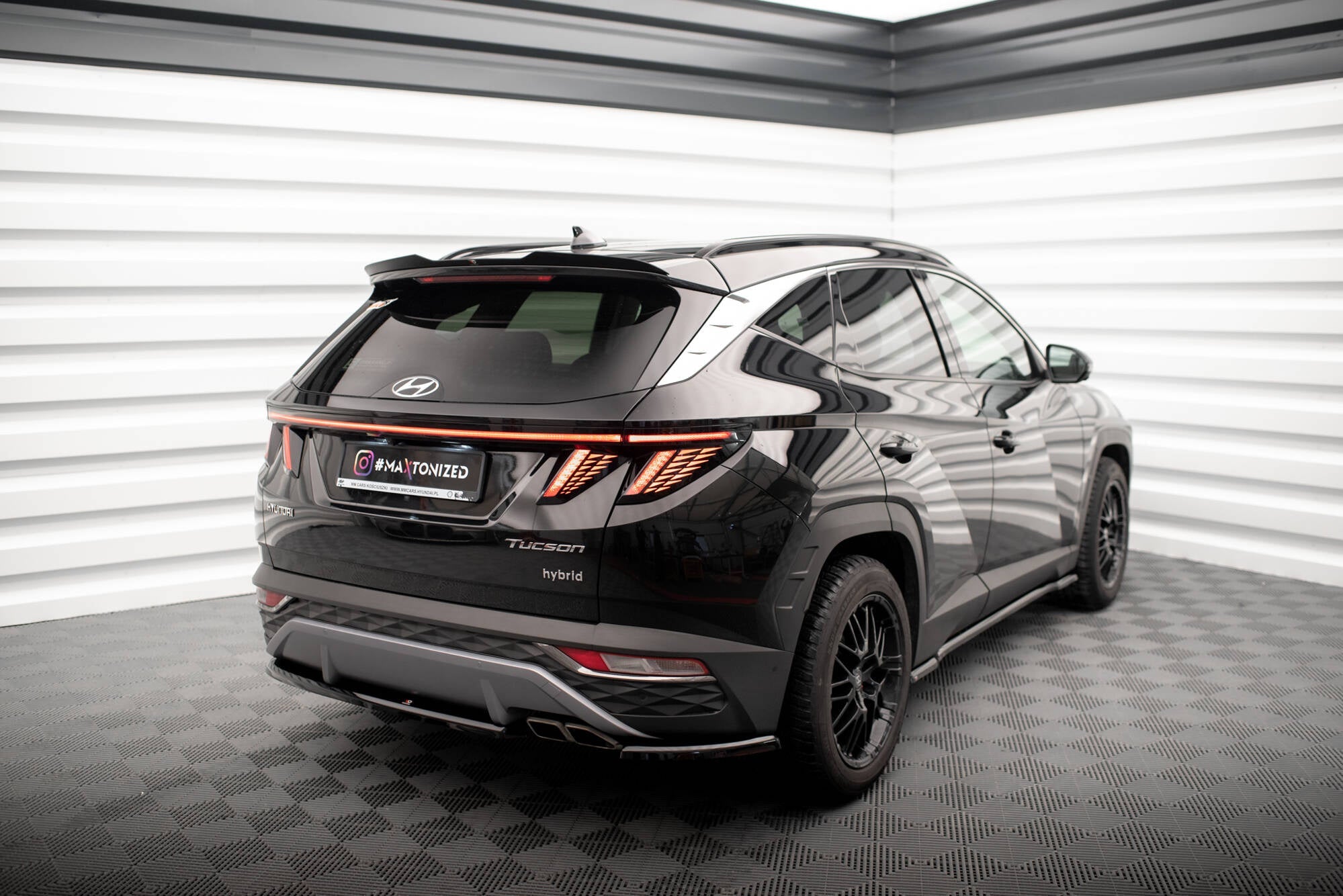 Maxton Design Set Of Splitters para Hyundai Tucson Mk4 - imagen 7