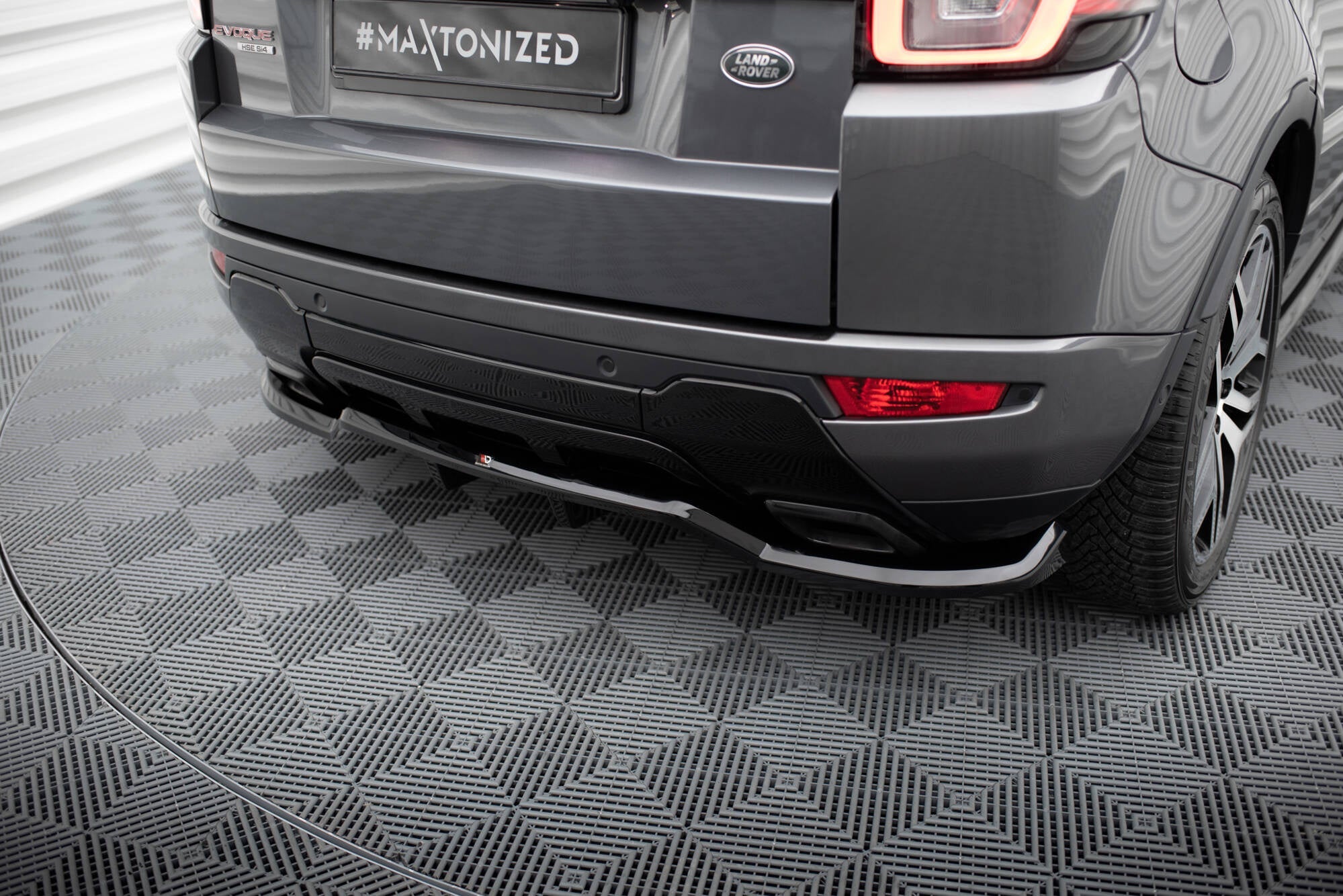 Maxton Design Set Of Splitters para Land Rover Range Rover Evoque HSE Dynamic Mk1 Facelift - imagen 10