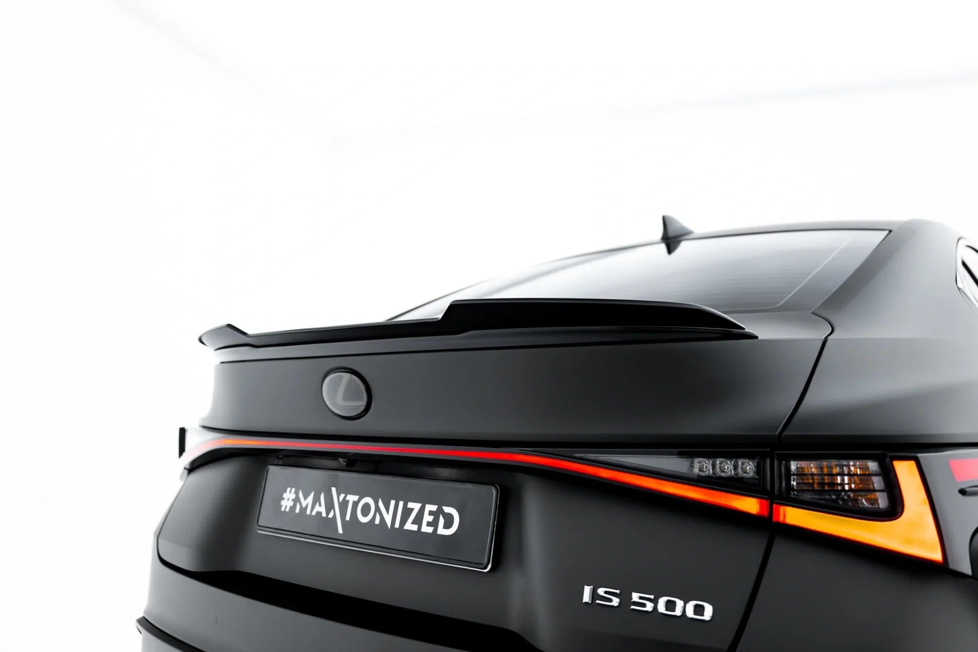 Maxton Design Set Of Splitters para Lexus IS 500 Mk3 Facelift 2 (XE30) - imagen 19