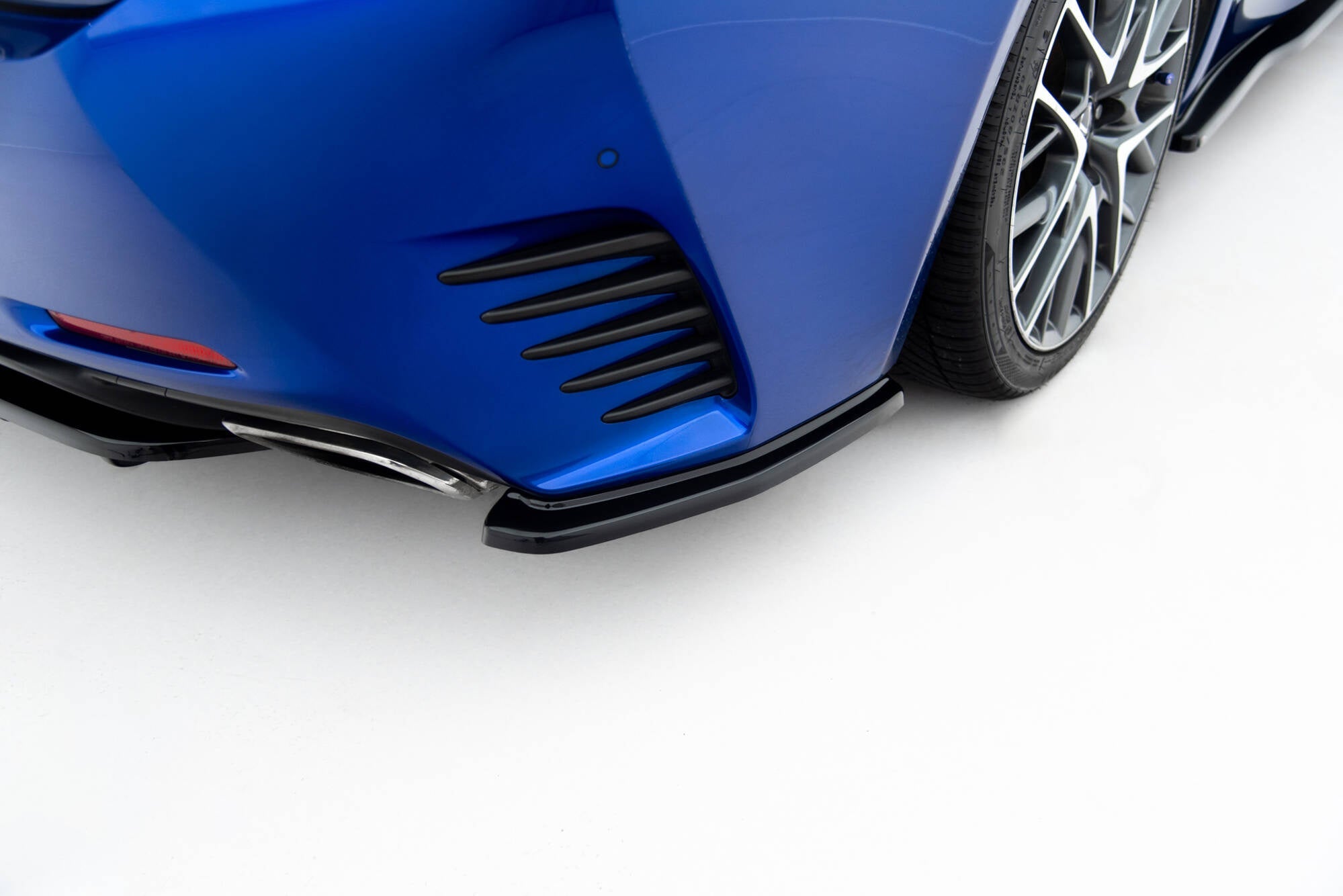 Maxton Design Set Of Splitters para Lexus RC Mk1 - imagen 11