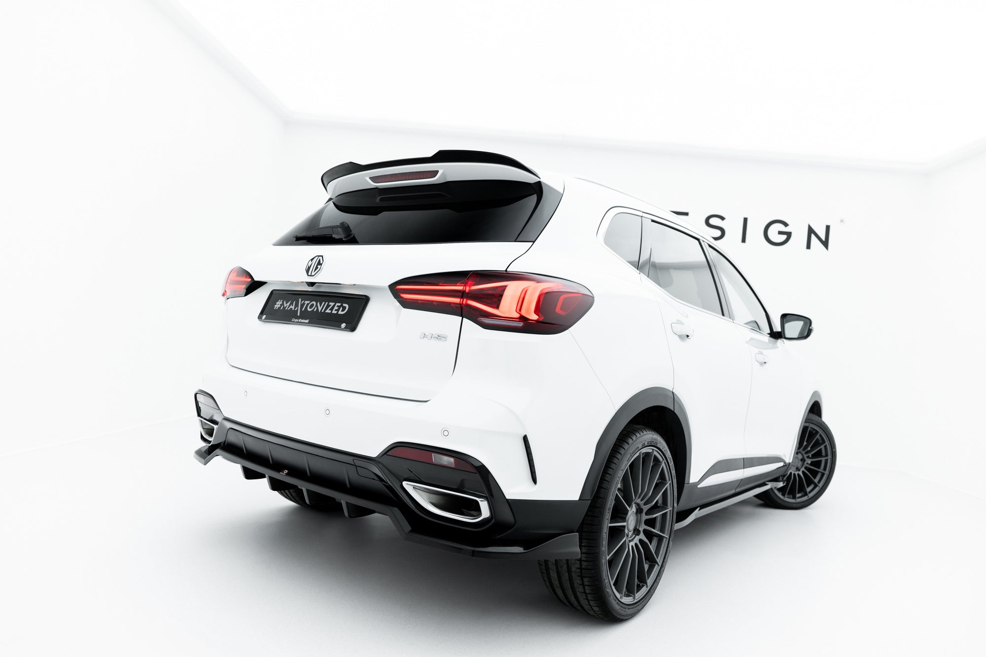 Maxton Design Set Of Splitters para MG HS Mk1 Facelift - imagen 12