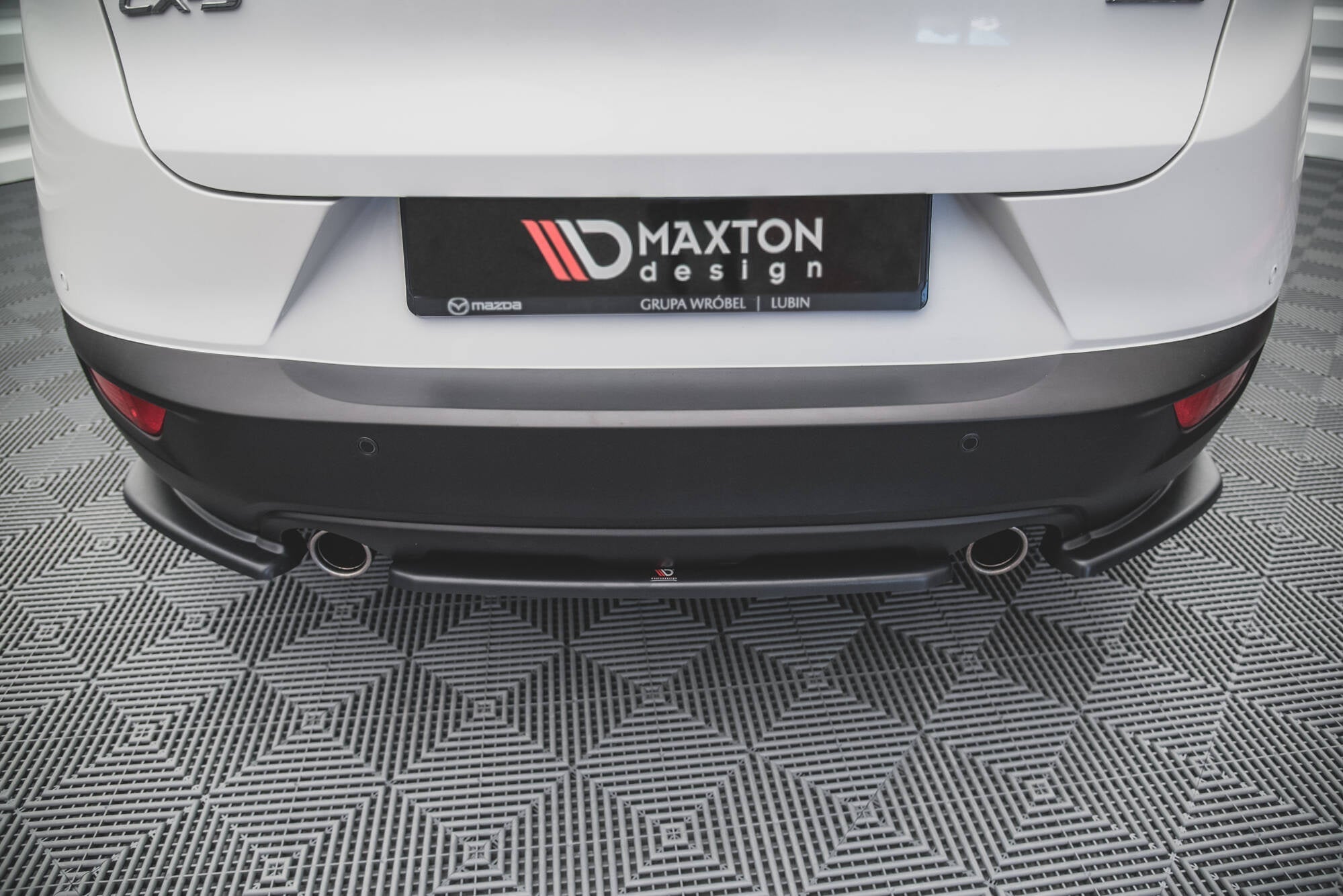 Maxton Design Set Of Splitters para Mazda CX-3 - imagen 7