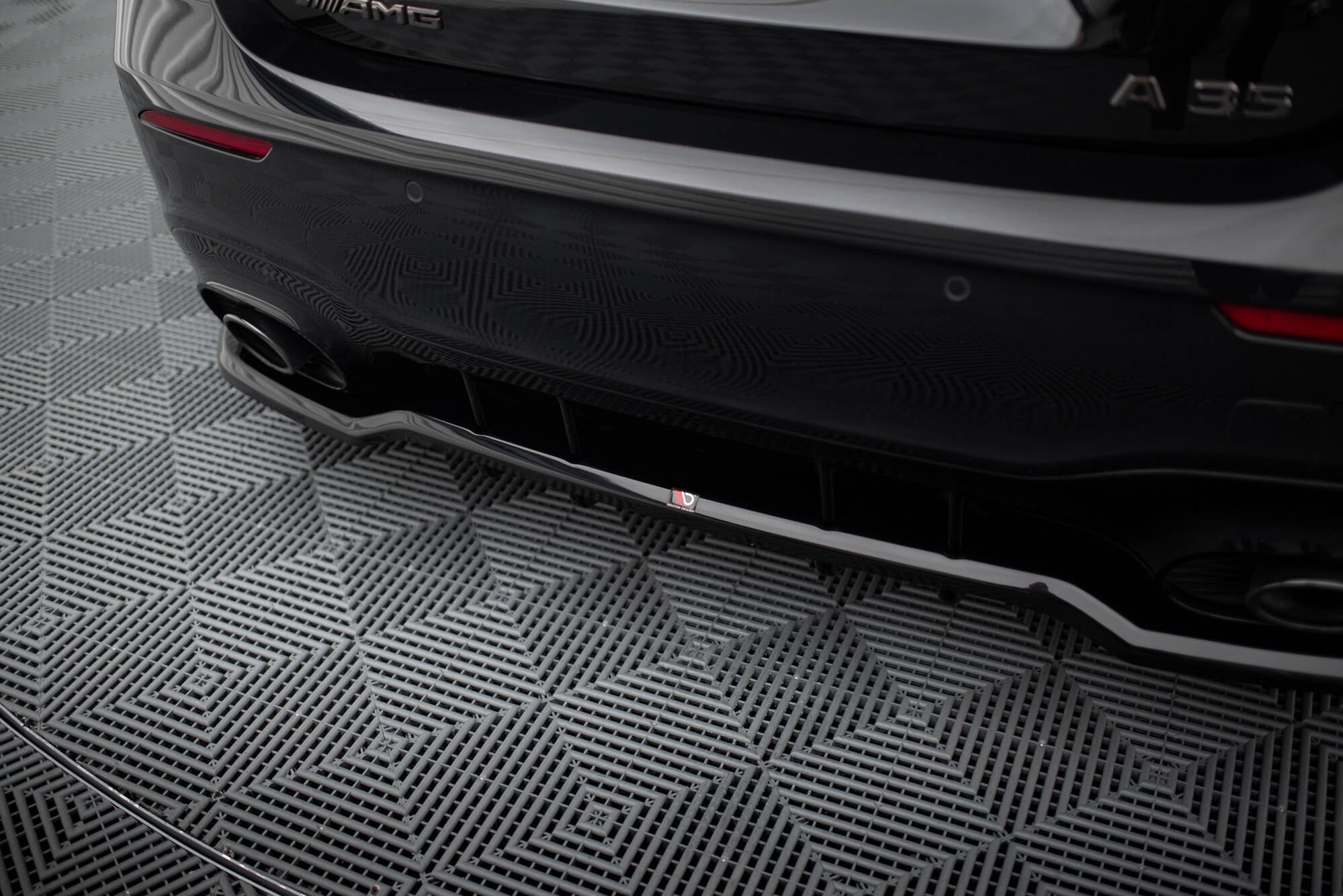 Maxton Design Set Of Splitters para Mercedes-AMG A35 Hatchback W177 Facelift - imagen 8