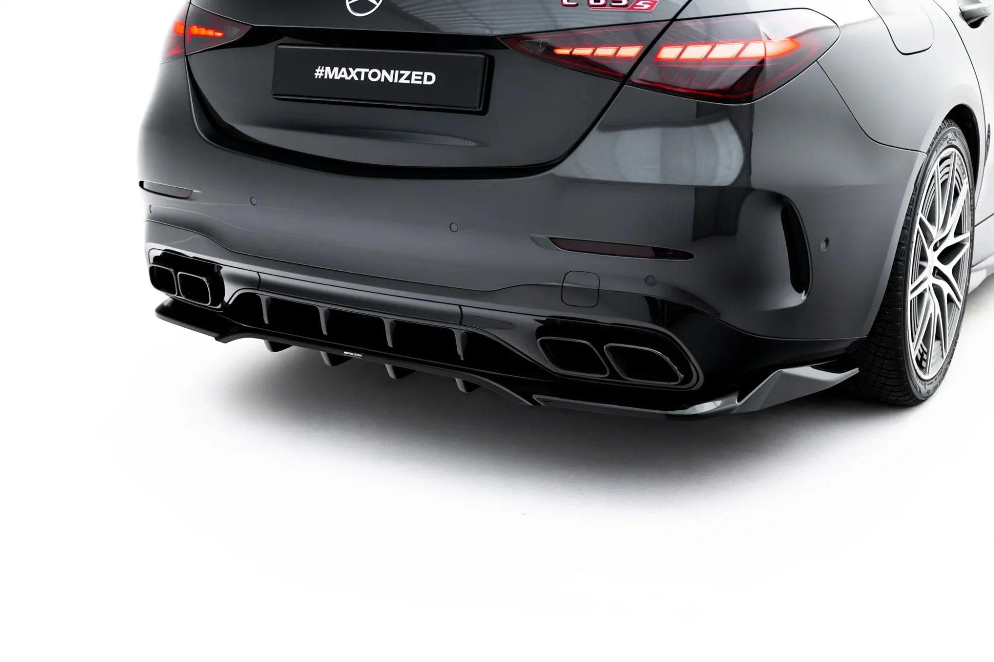 Maxton Design Set Of Splitters para Mercedes-AMG C63 Sedan / Estate W206 / S206 - imagen 13
