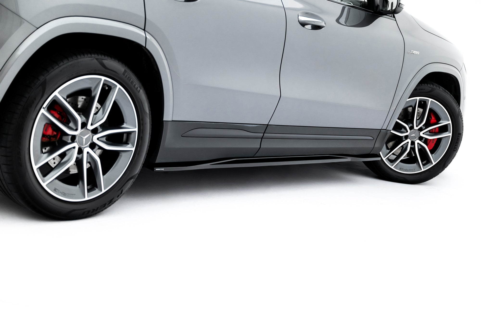 Maxton Design Set Of Splitters para Mercedes-AMG GLA 35 H247 Facelift - imagen 10
