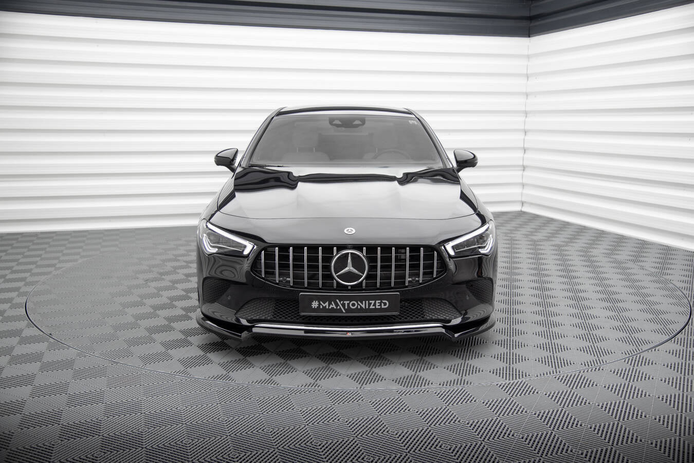 Maxton Design Set Of Splitters para Mercedes-Benz CLA Coupe C118 - imagen 2